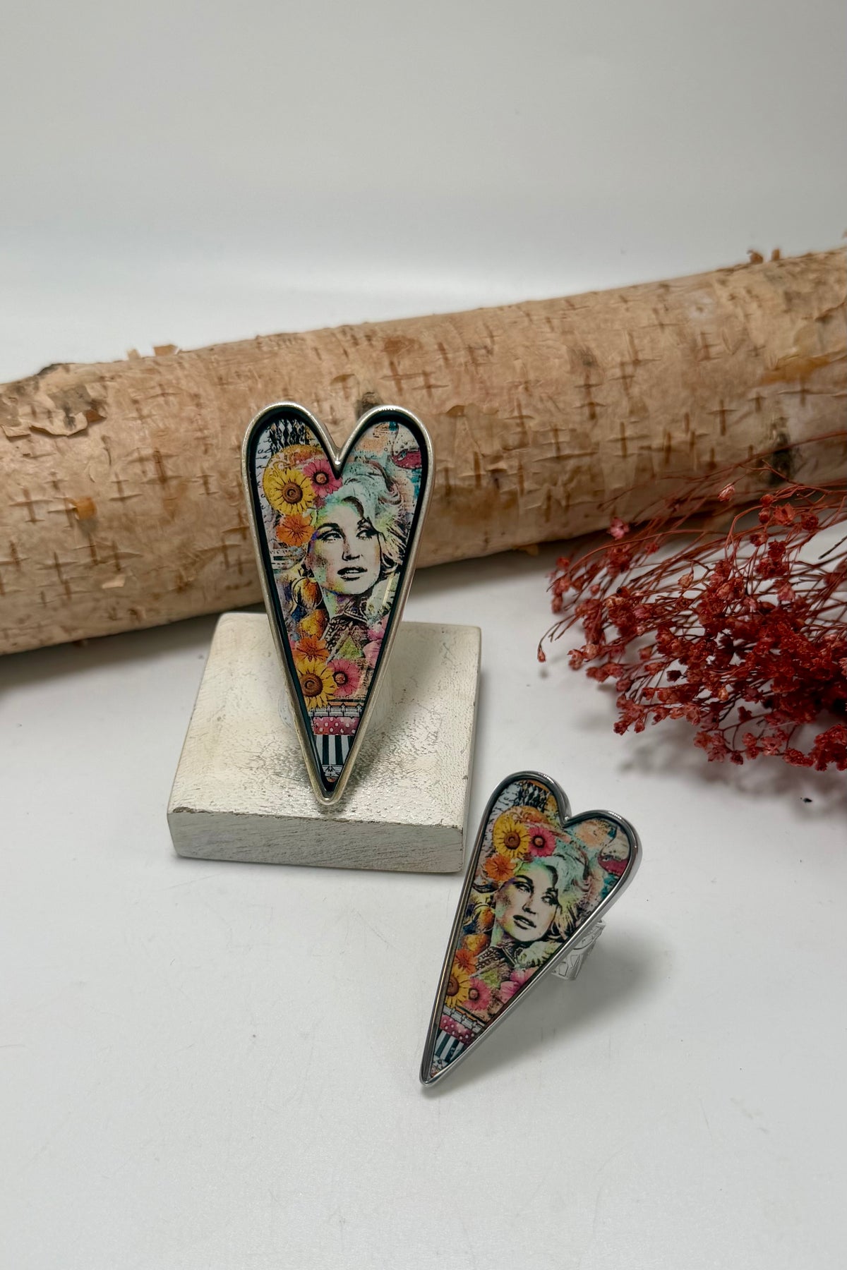 Dolly Abstract Art Heart Adjustable Ring
