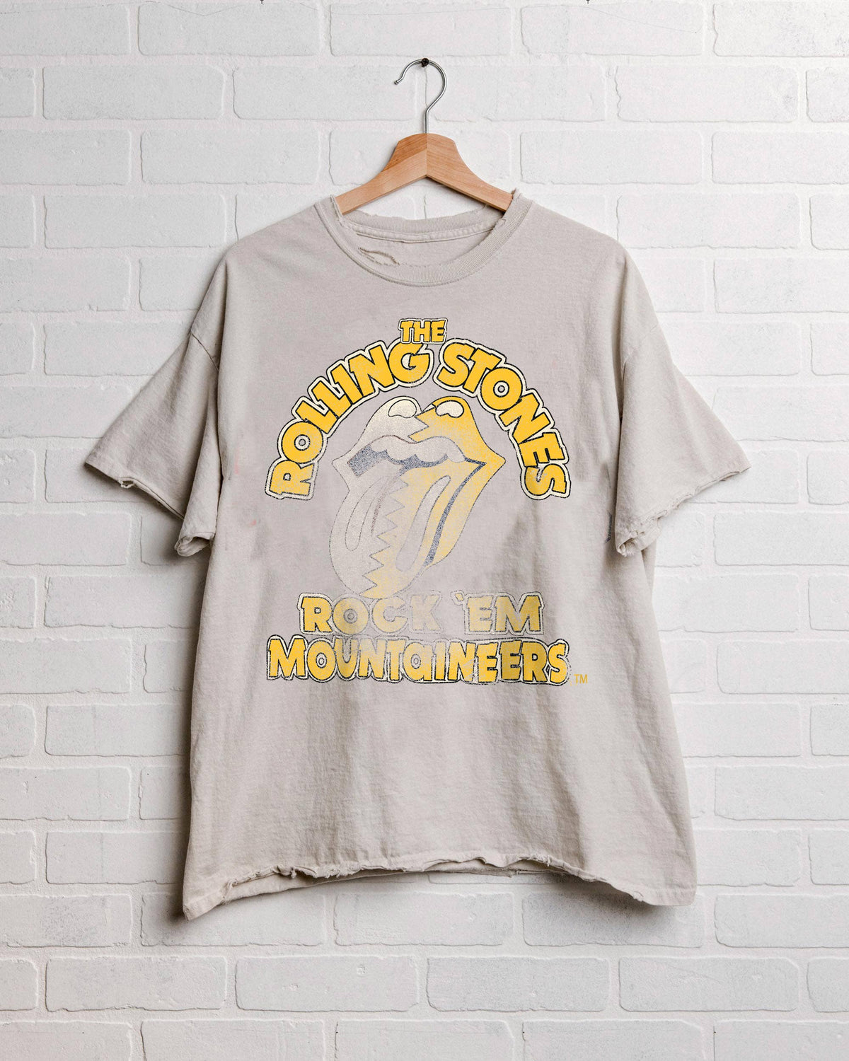 Rolling Stones Rock Em Mountaineers Off White Thrifted Tee