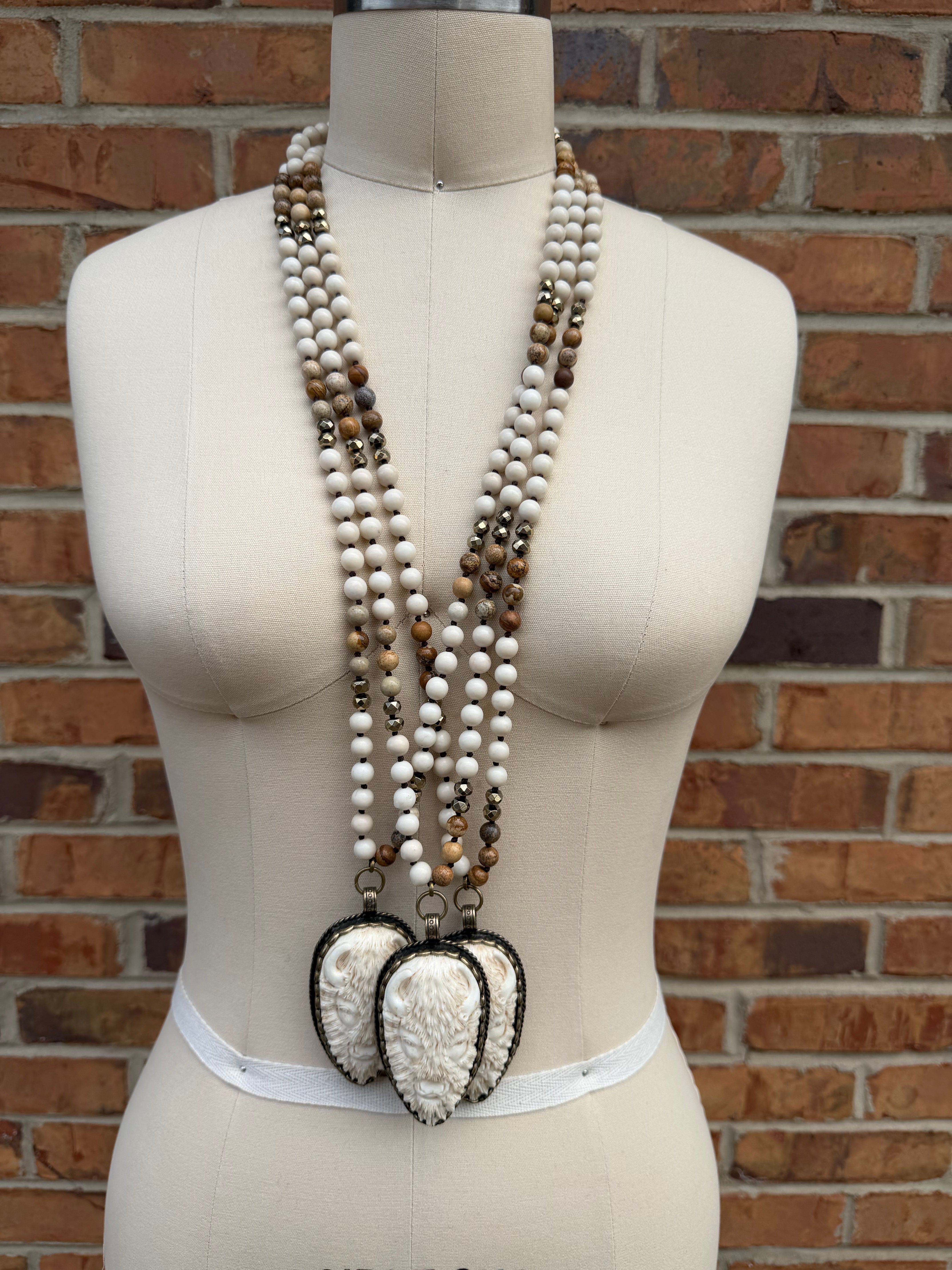 Buffalo Bill Necklace