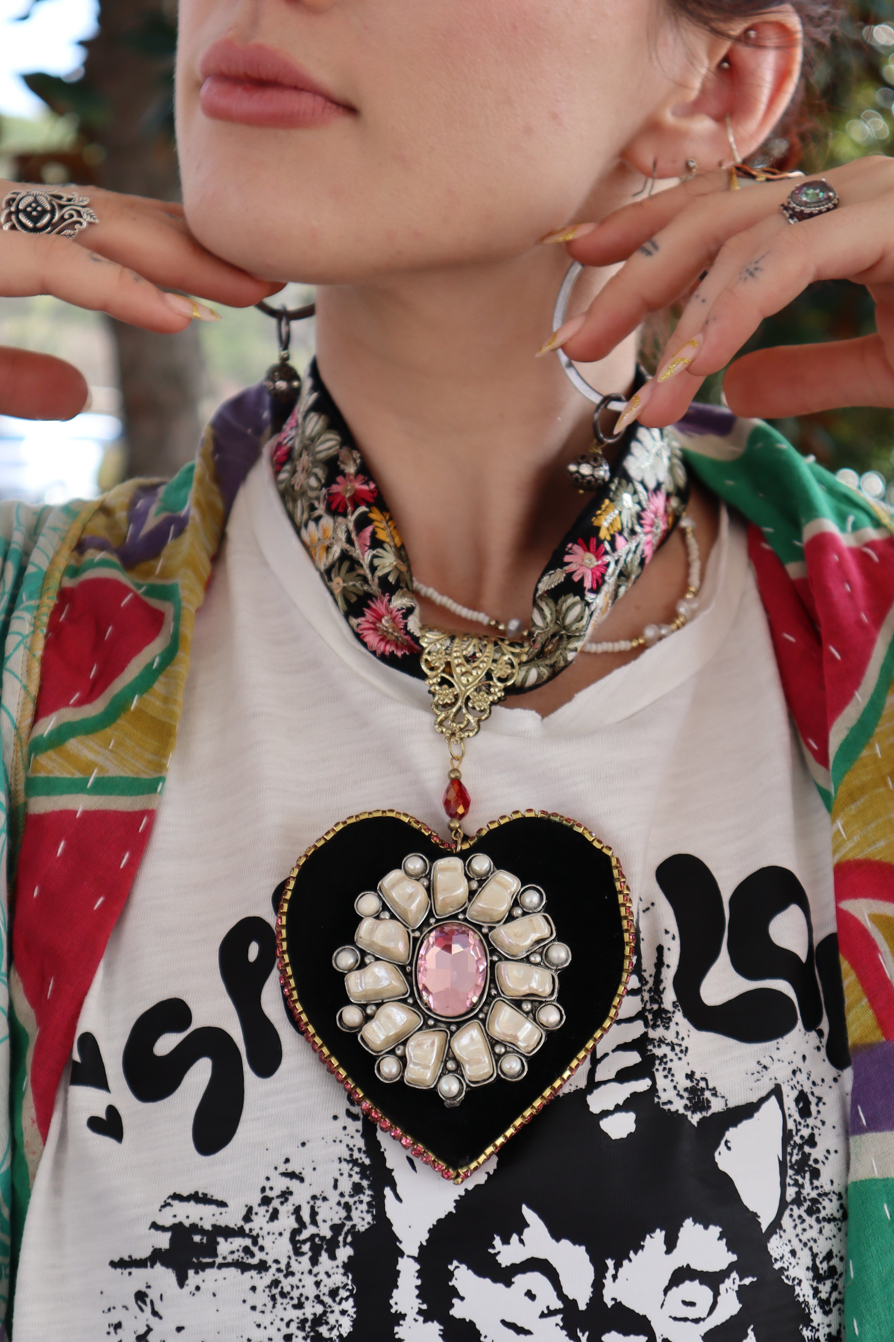 Velvet Pearl Heart Choker