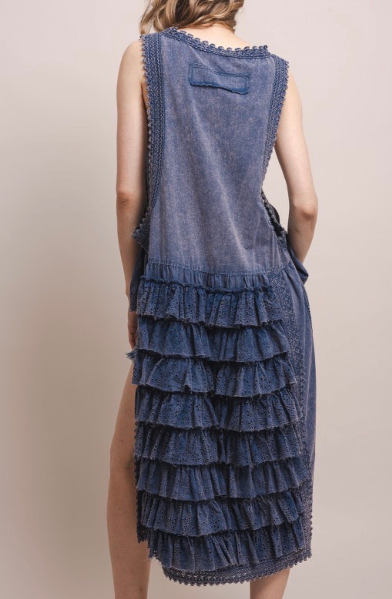 Veronica Sleeveless Ruffle Hi Lo Top in Navy
