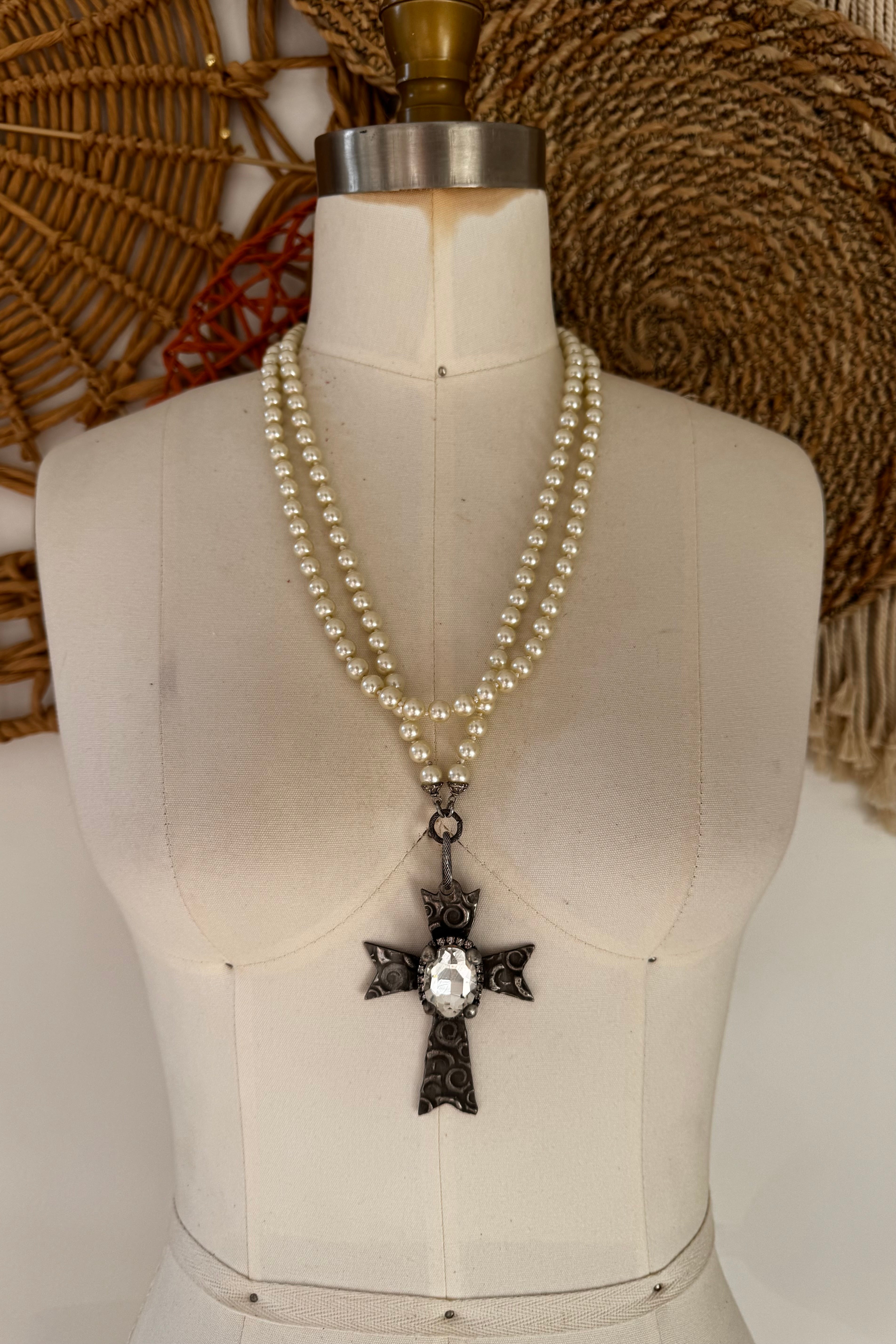 Pearly Cross Layered Necklace