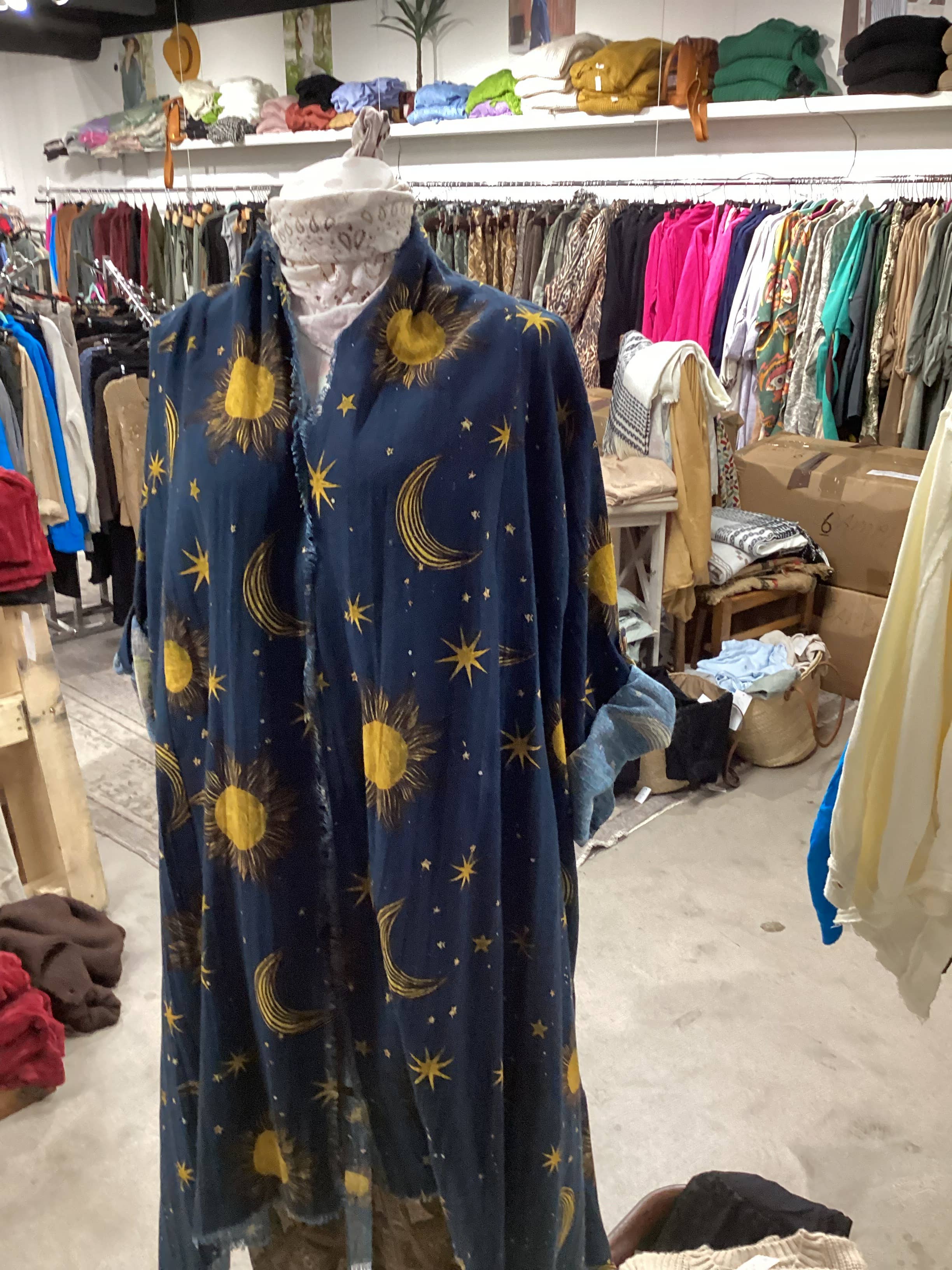 Duster in Mesh Linen with Celestial Print