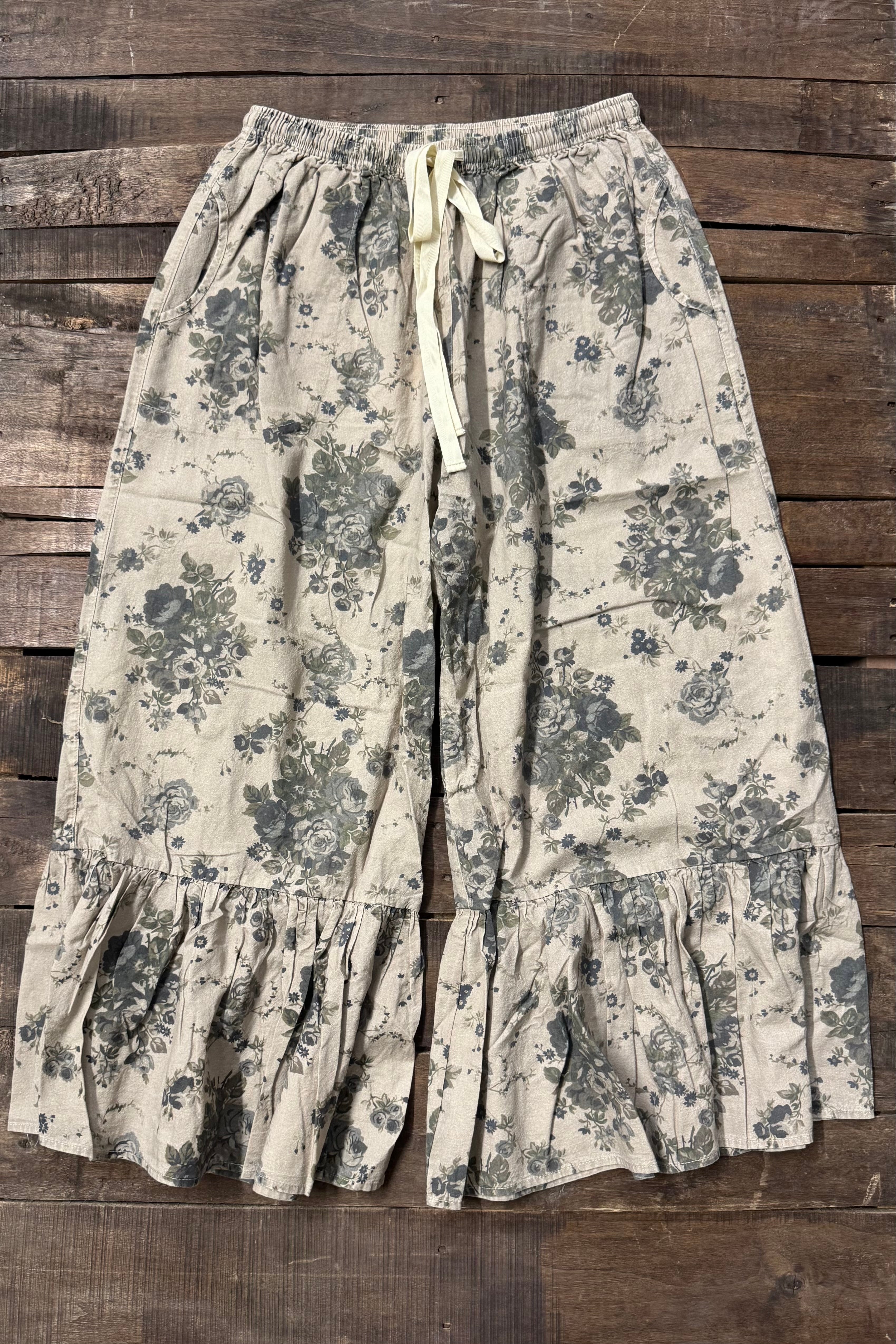 Petal Kiss Bloomers