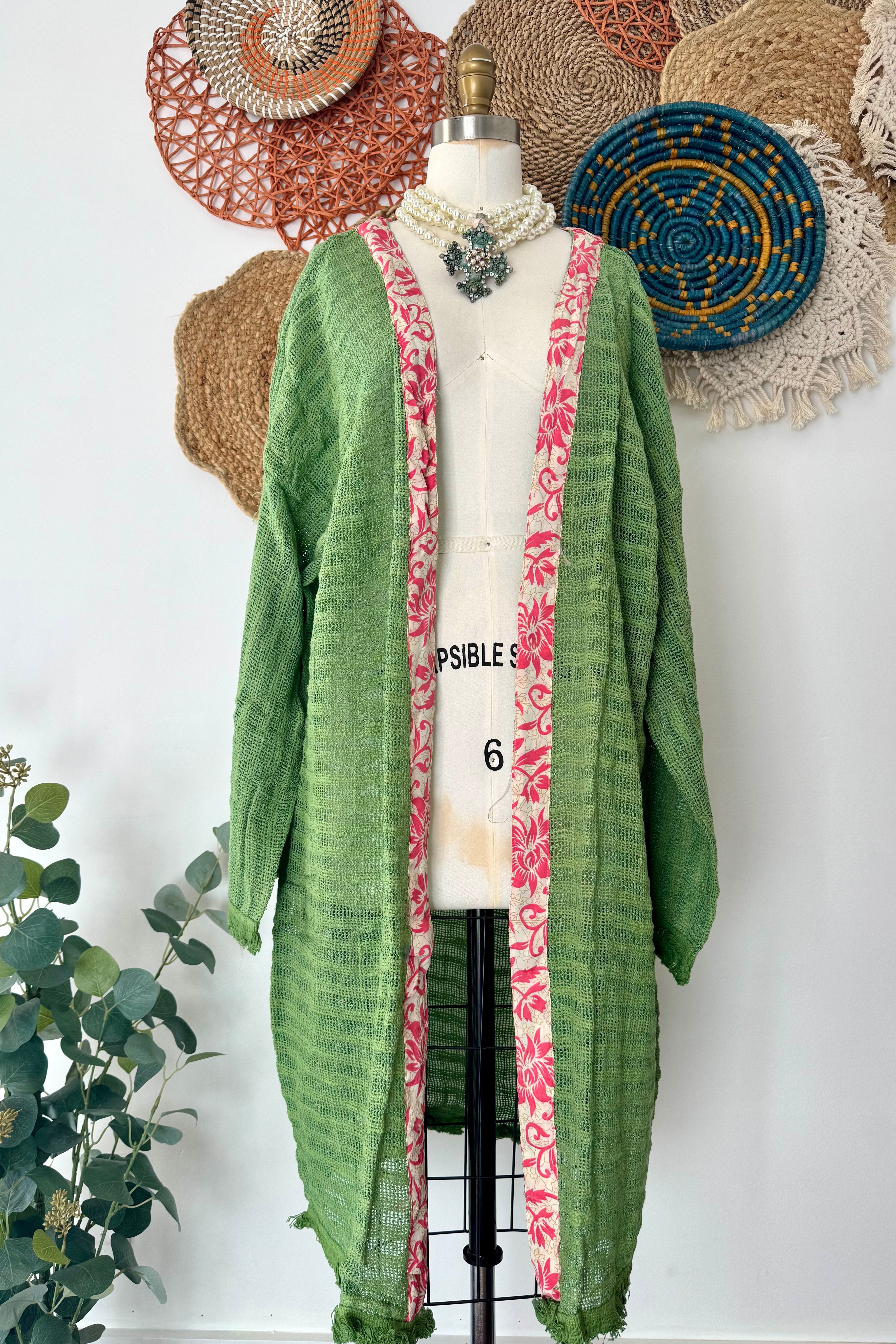 Summer Breeze Woven Kimono Cardigan in Green