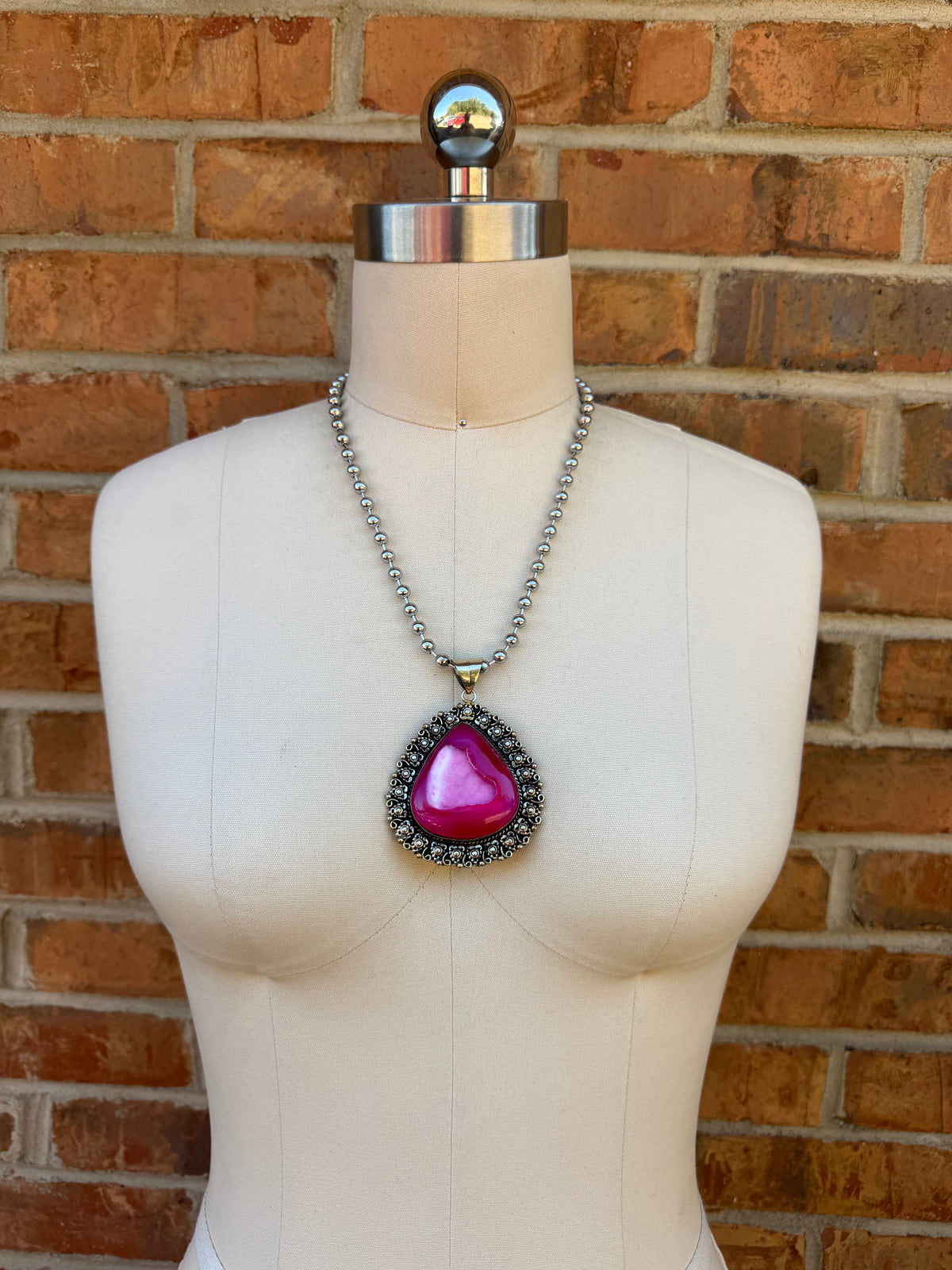 Free Spirit Fizz Necklace
