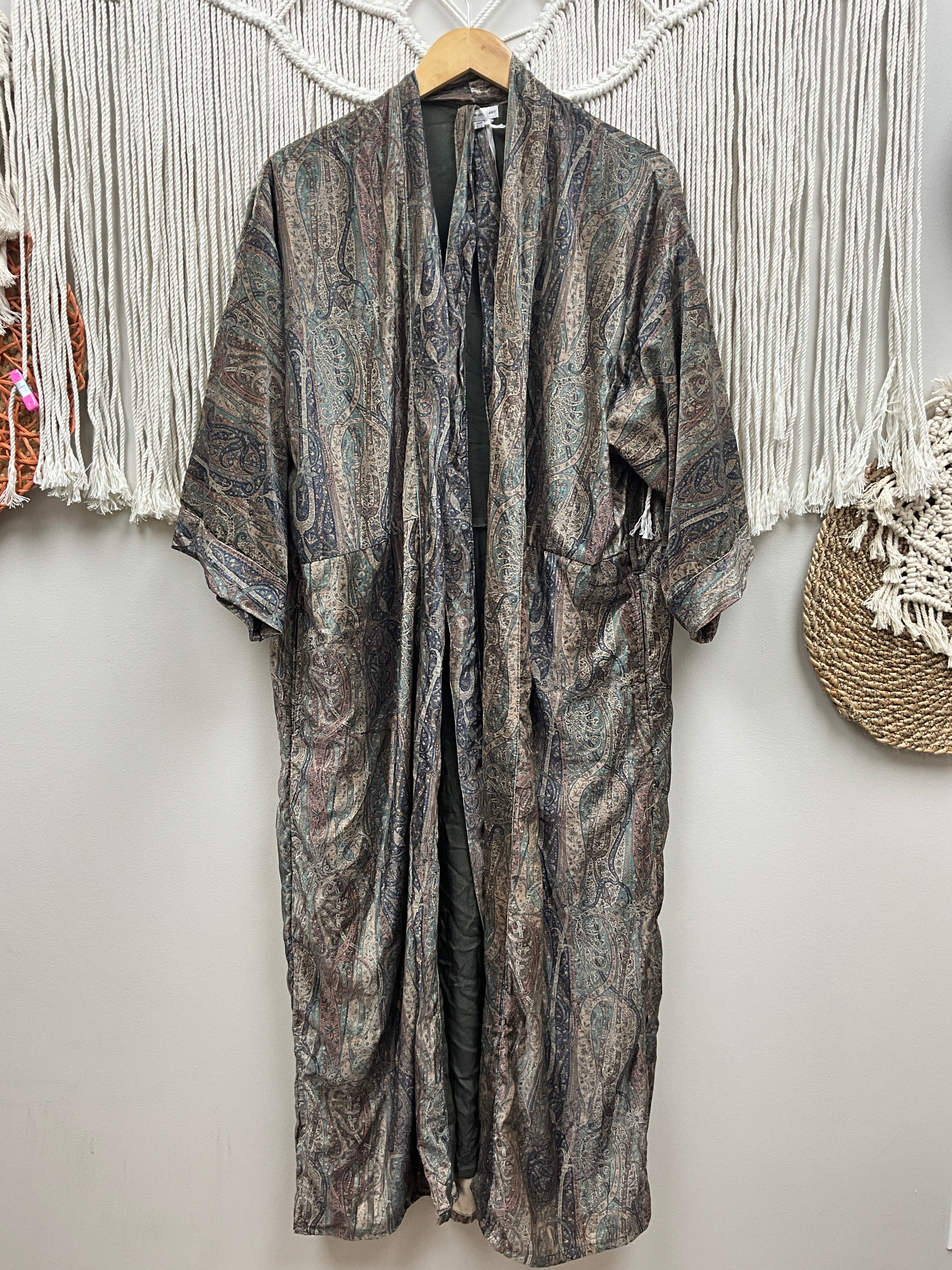 Sale - The Karma Velvet Printed Kimono w/ Tie