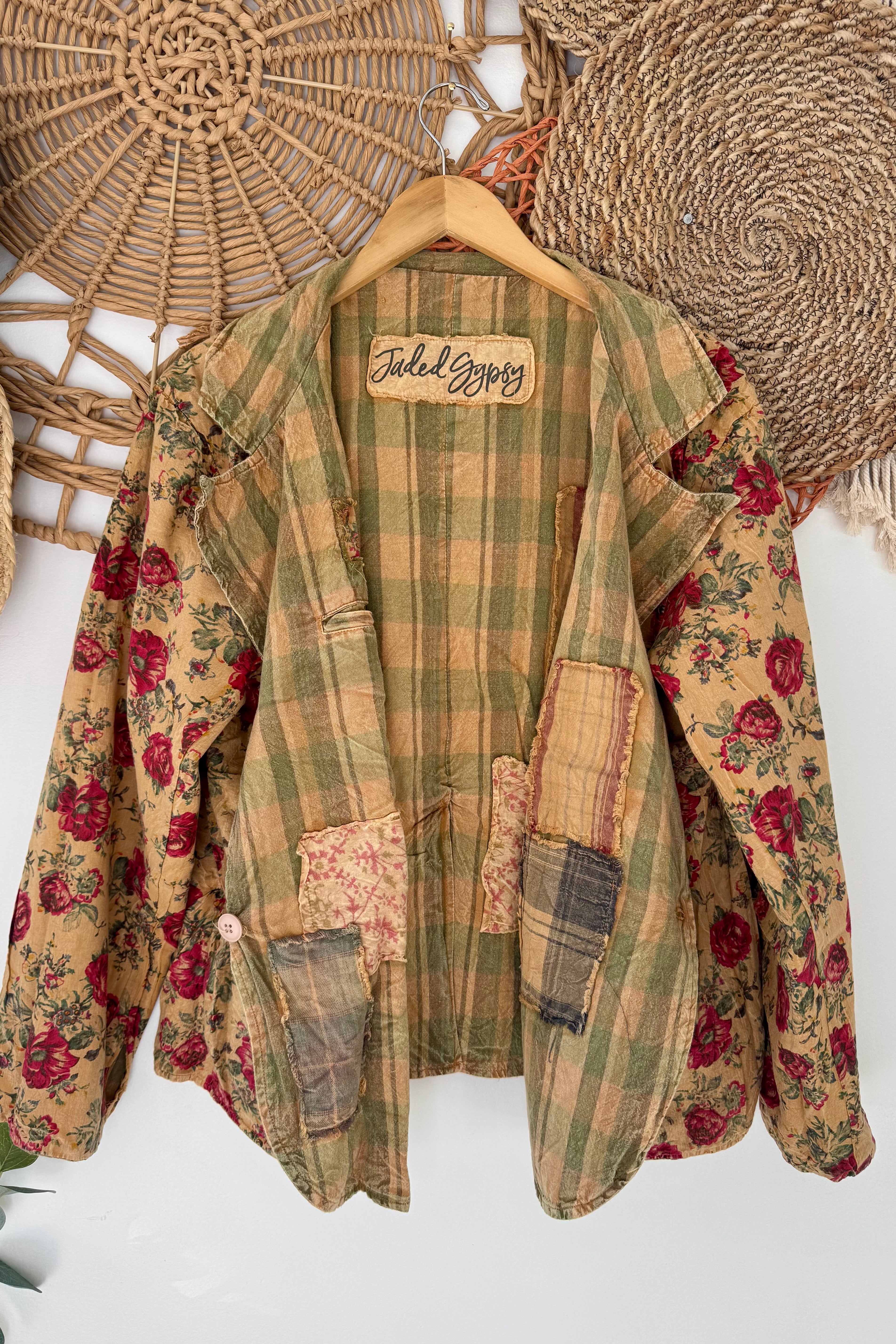 Rose Garden Views Jacket in One Size