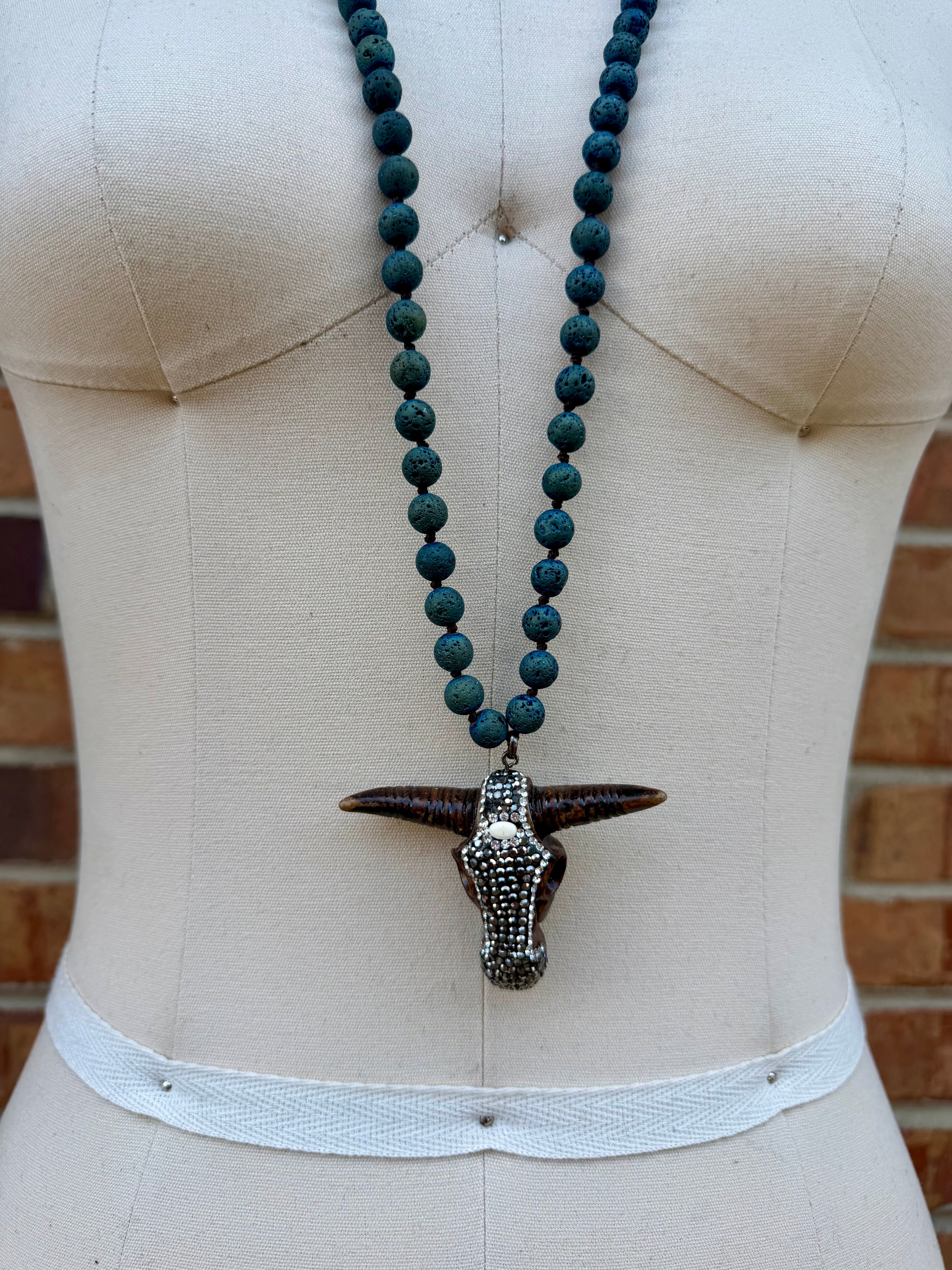 Bling Bling Steer on Lava Beads