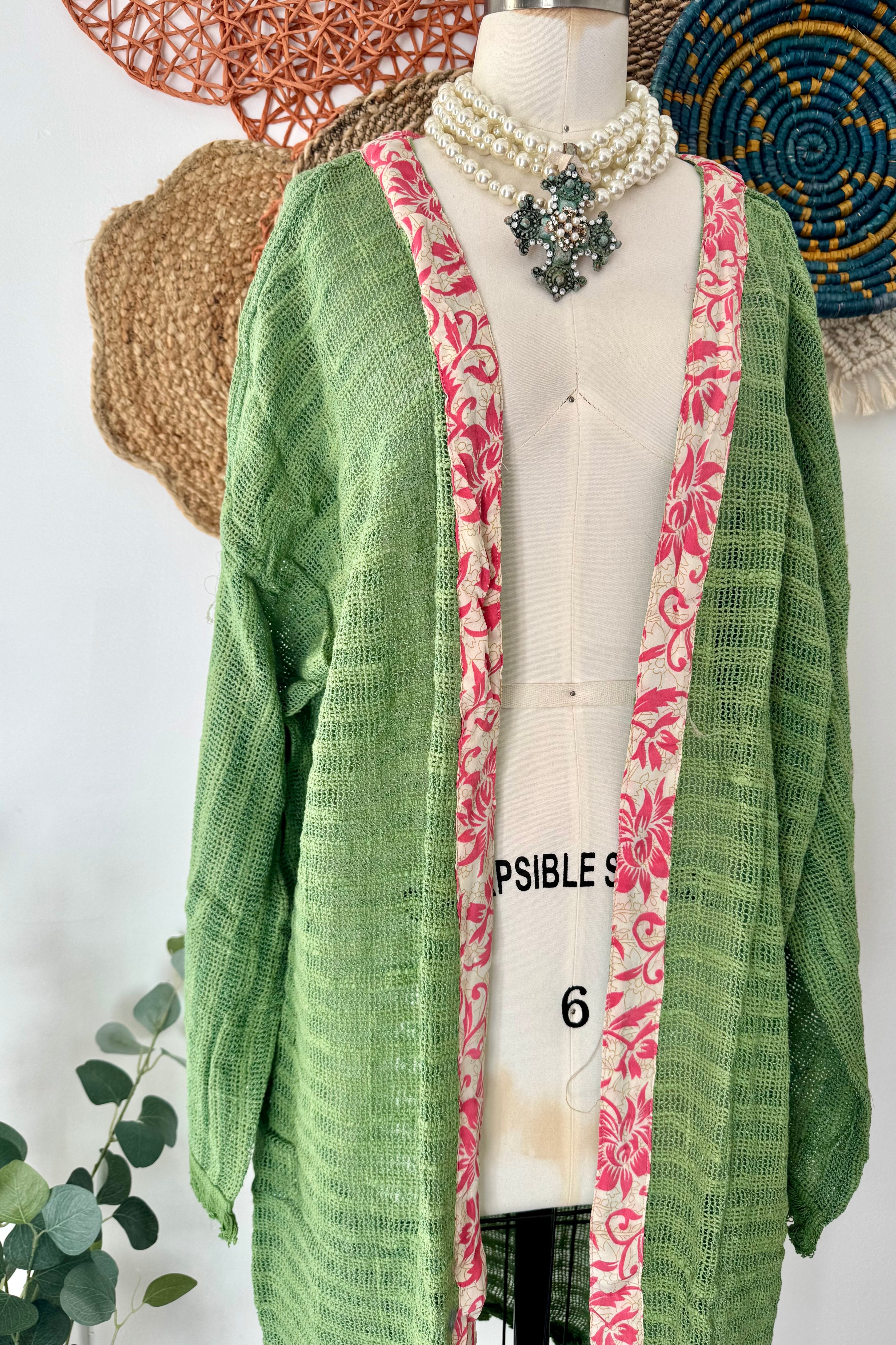 Summer Breeze Woven Kimono Cardigan in Green