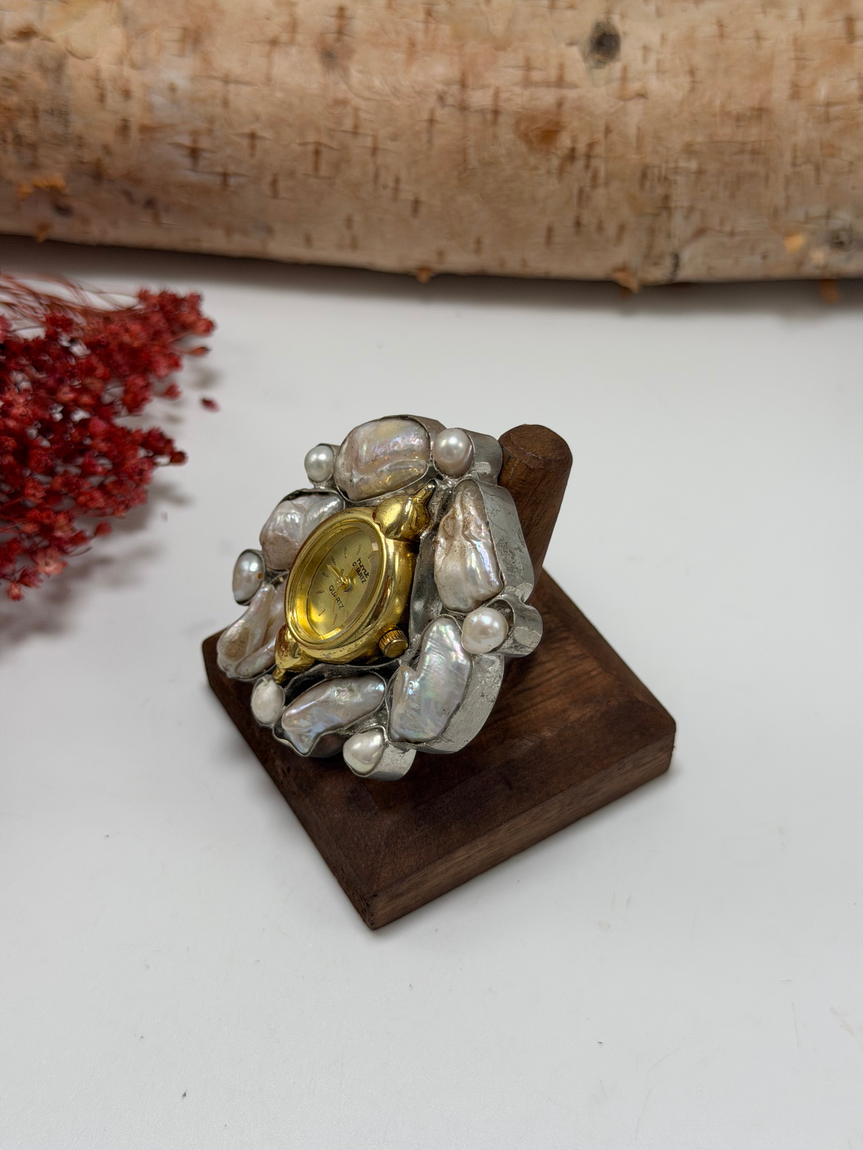 Pearl & Gold Tick Tock Watch Ring 3