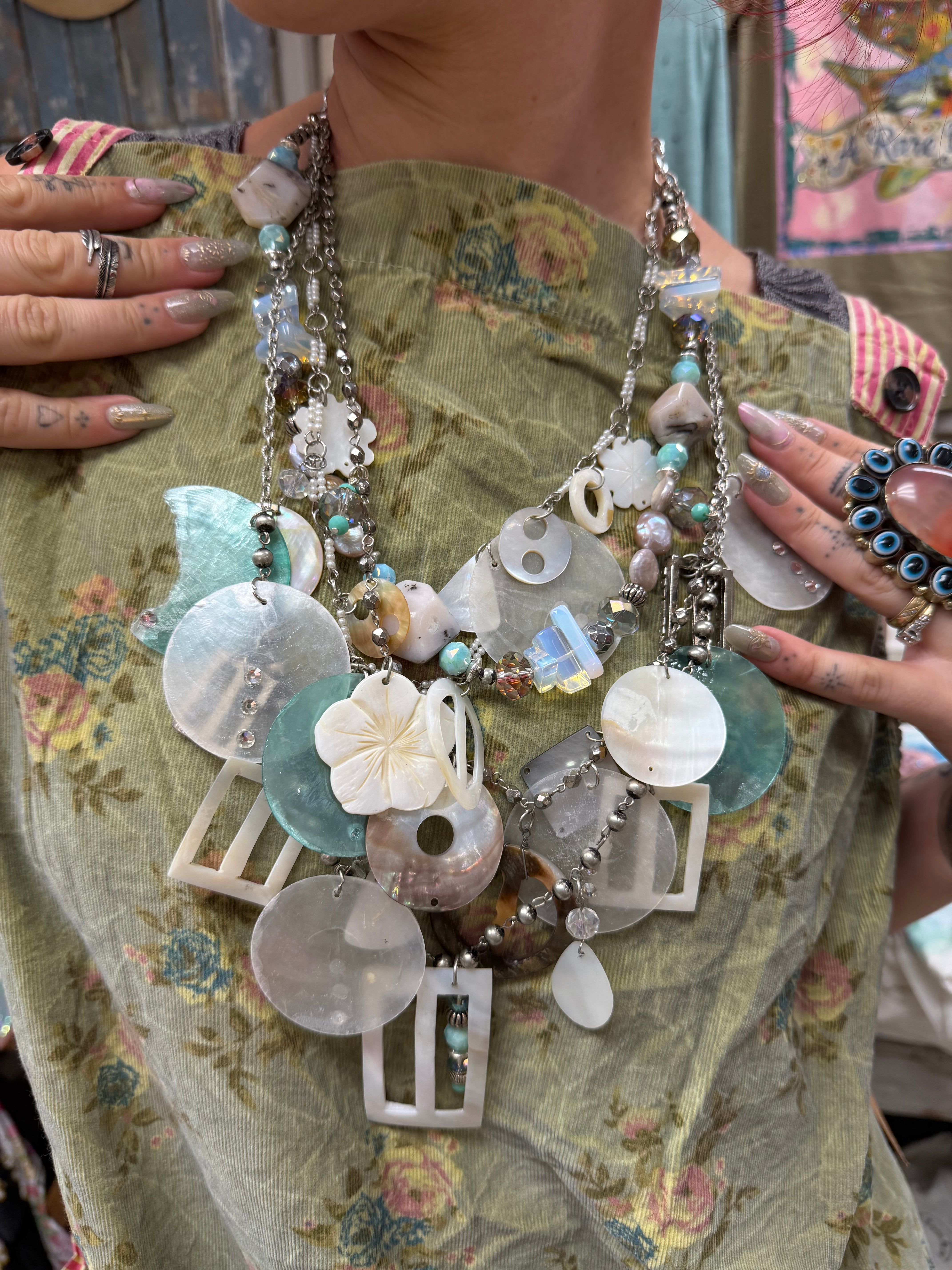 Sally Seashells Necklace