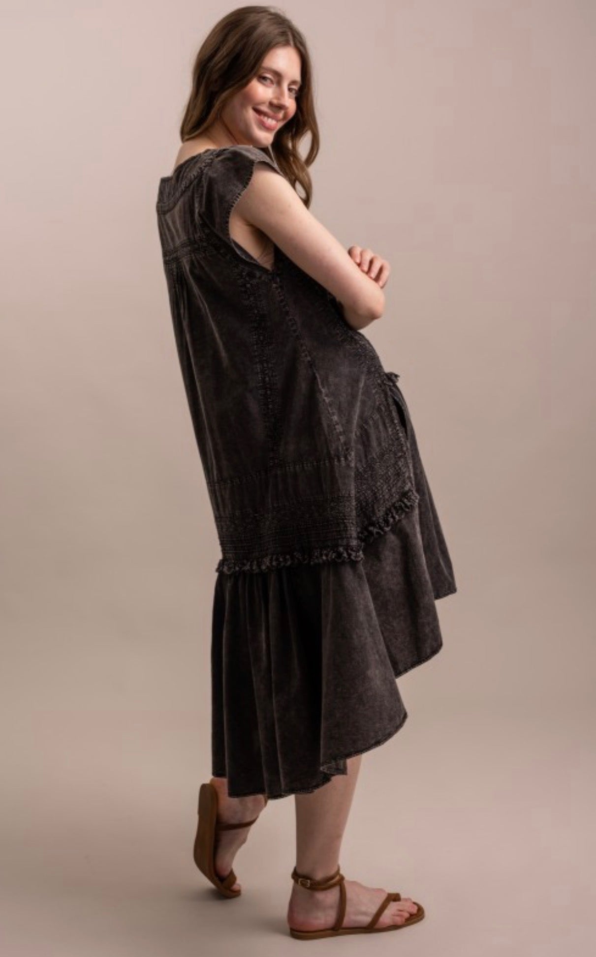 Stella Maye Square Cut Top Tunic in Black