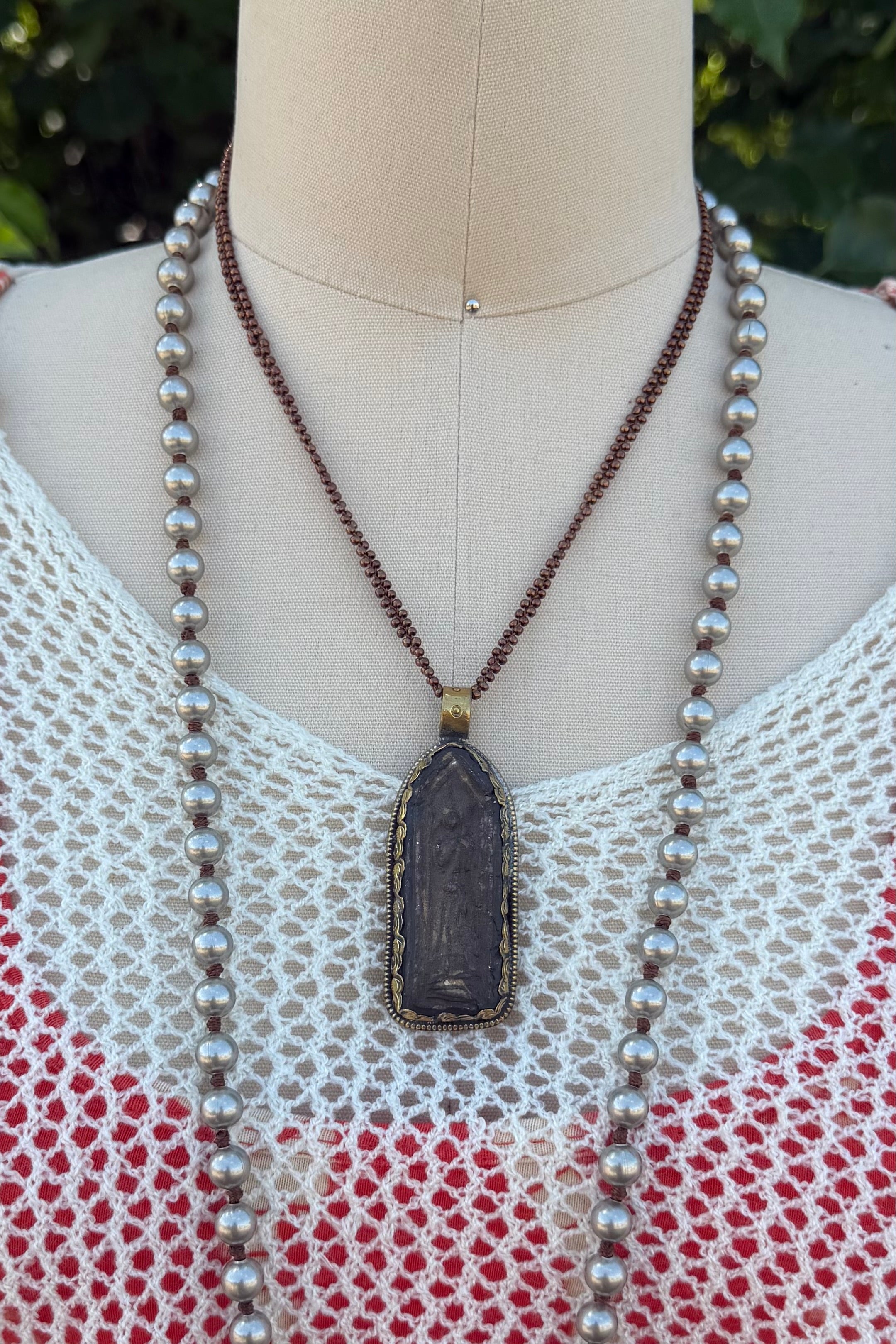 Peaceful Vibes Shortie Necklace