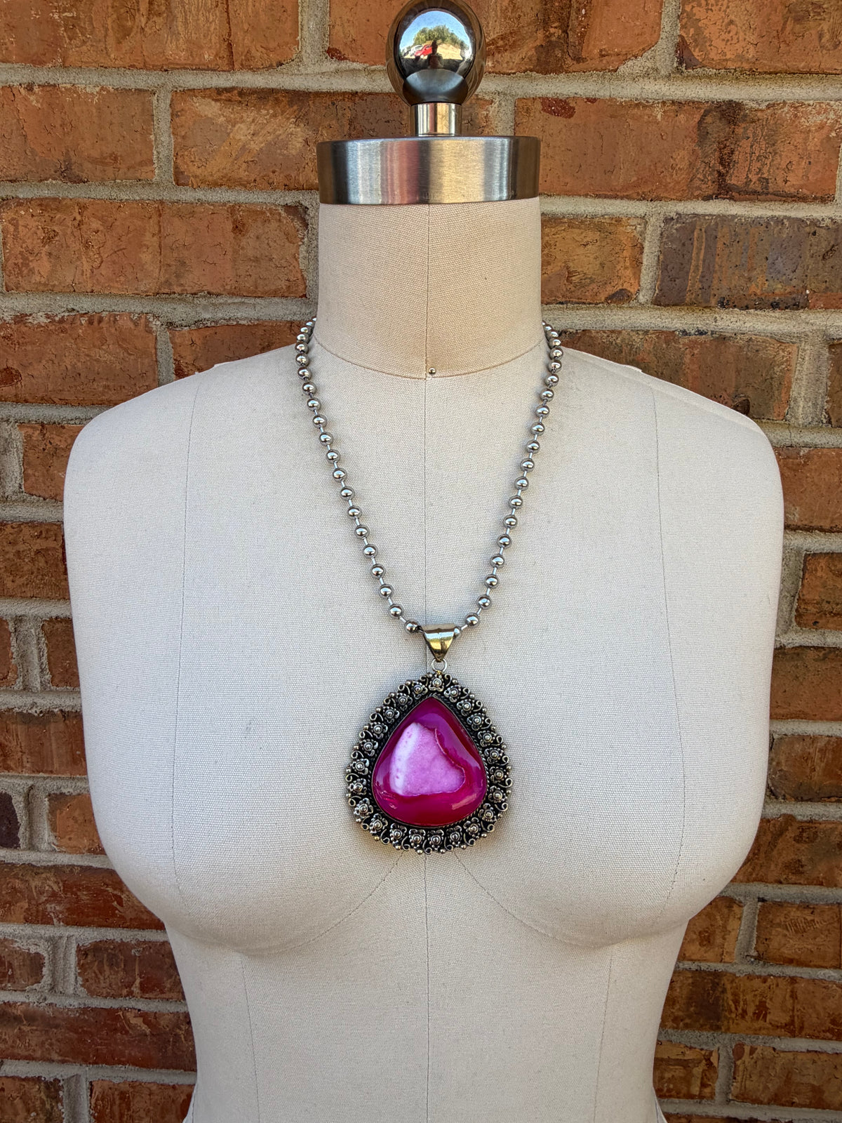 Free Spirit Fizz Necklace