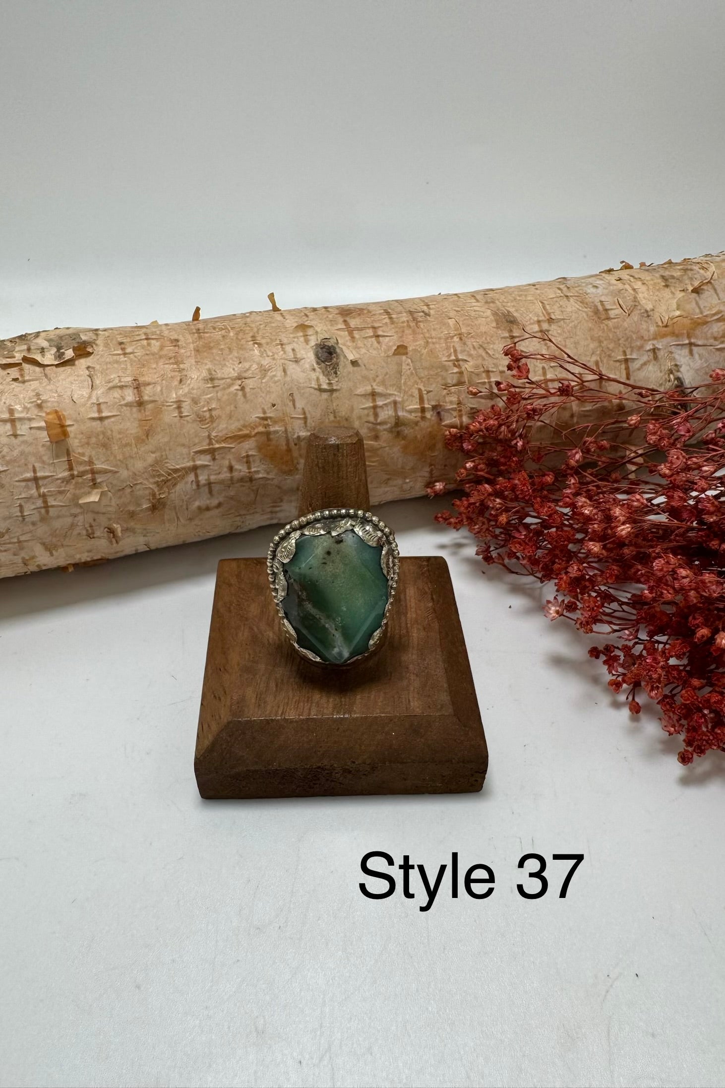 Lil Stunner Stone Ring