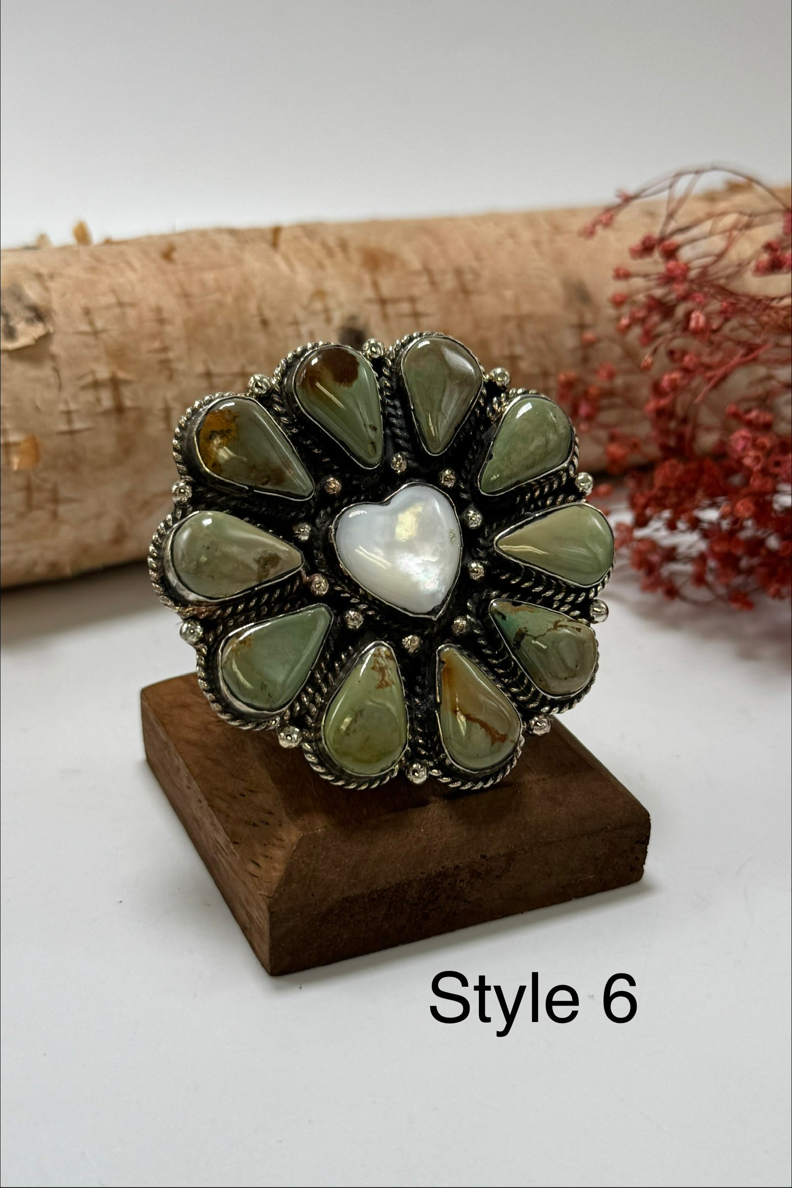 Flower of your Heart Ring
