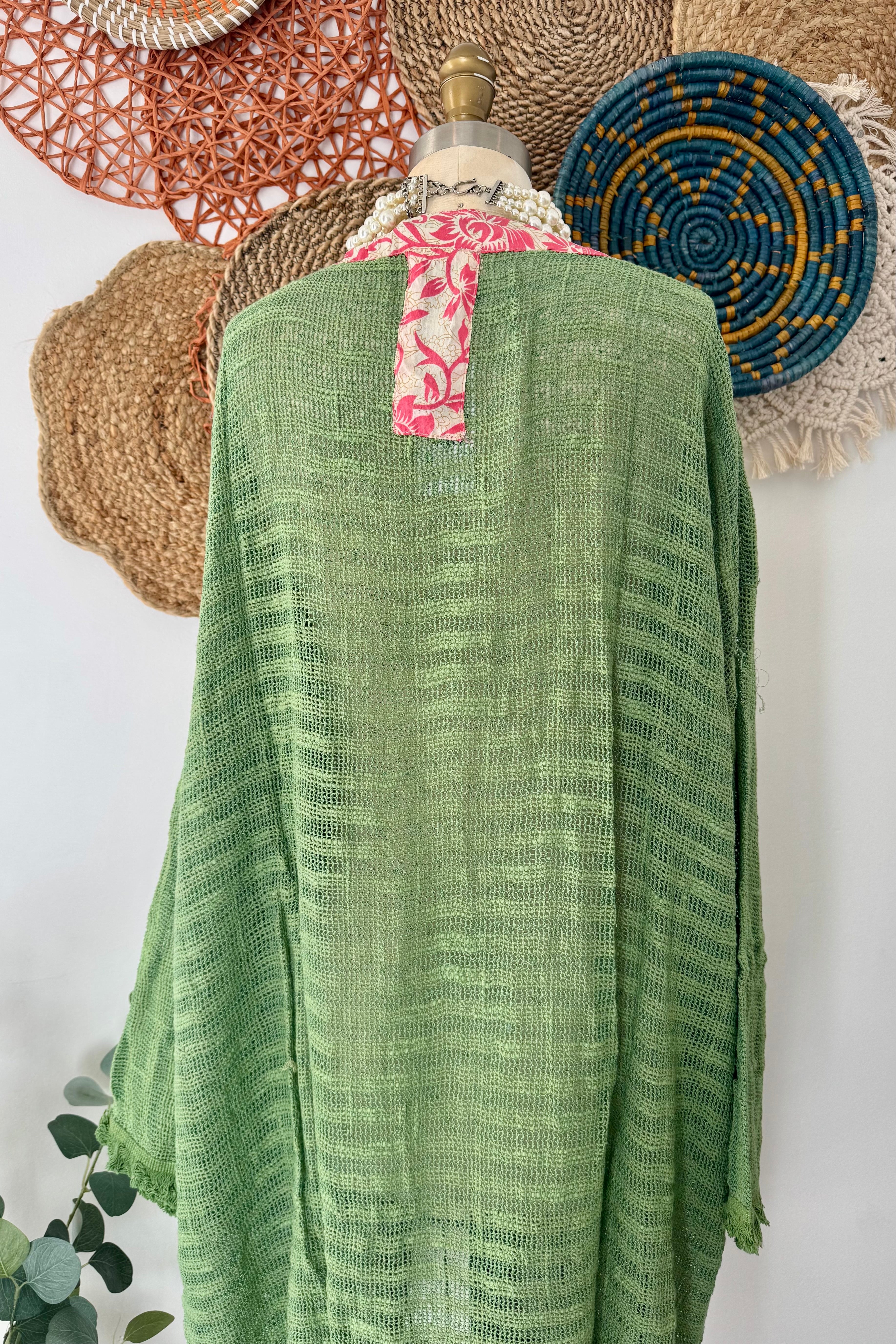 Summer Breeze Woven Kimono Cardigan in Green