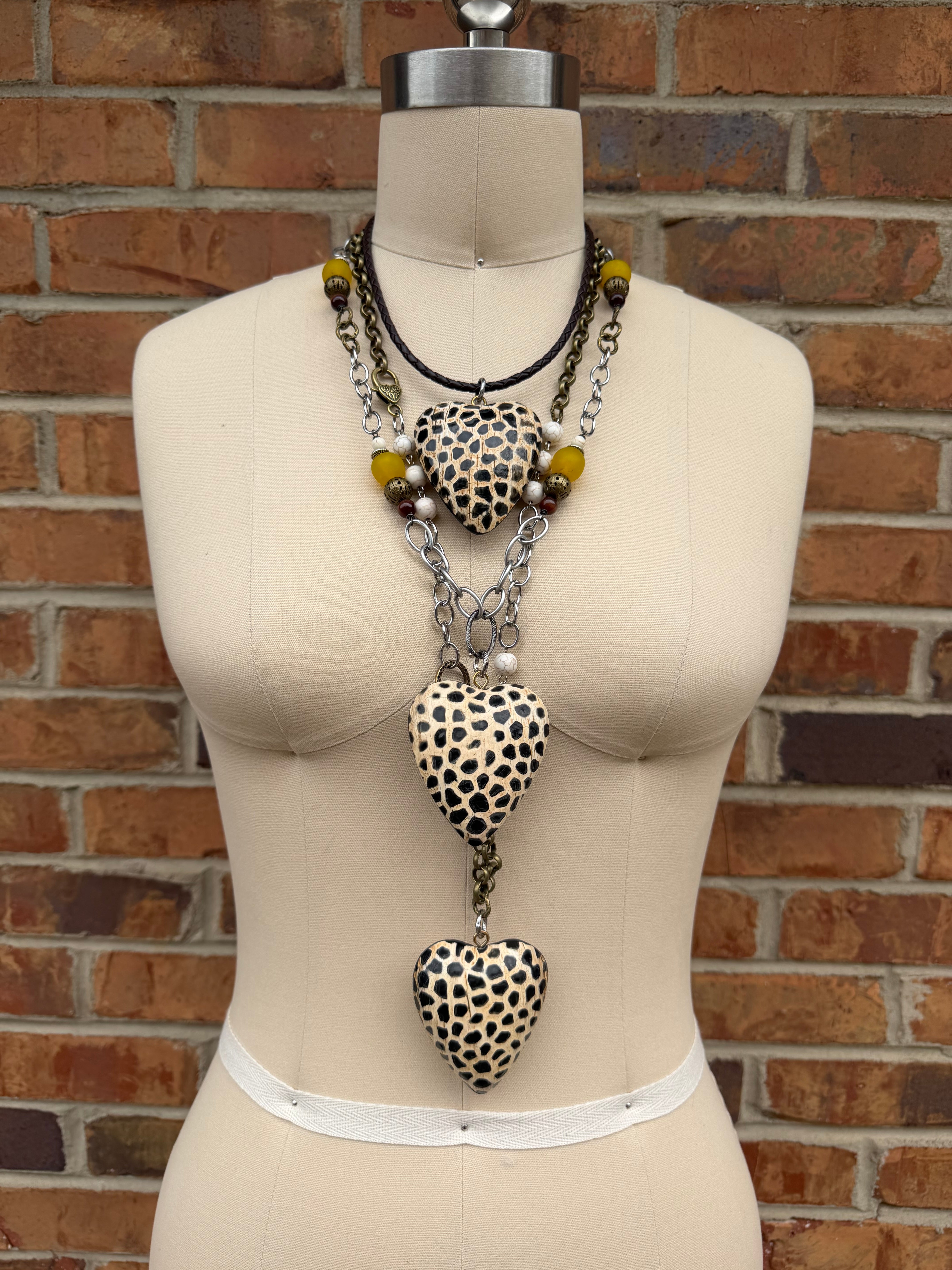 Amazon Heart Choker