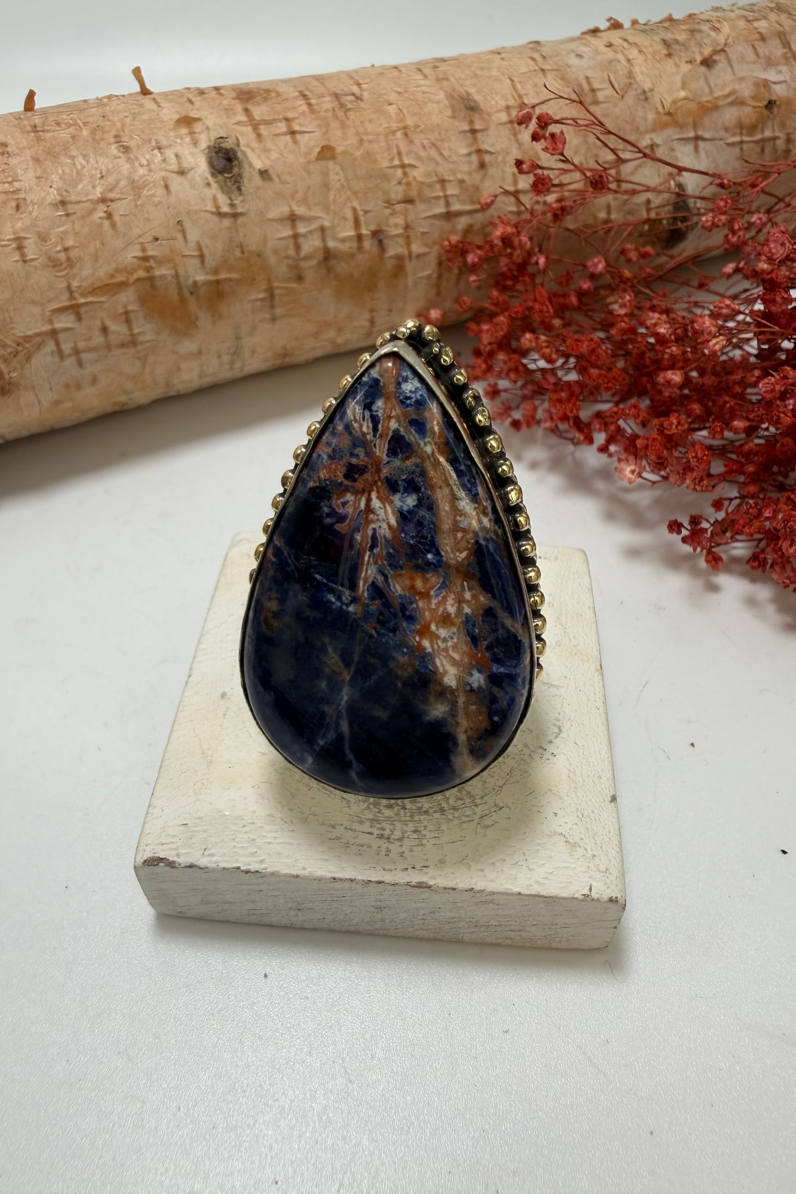 Sway This Way Ring