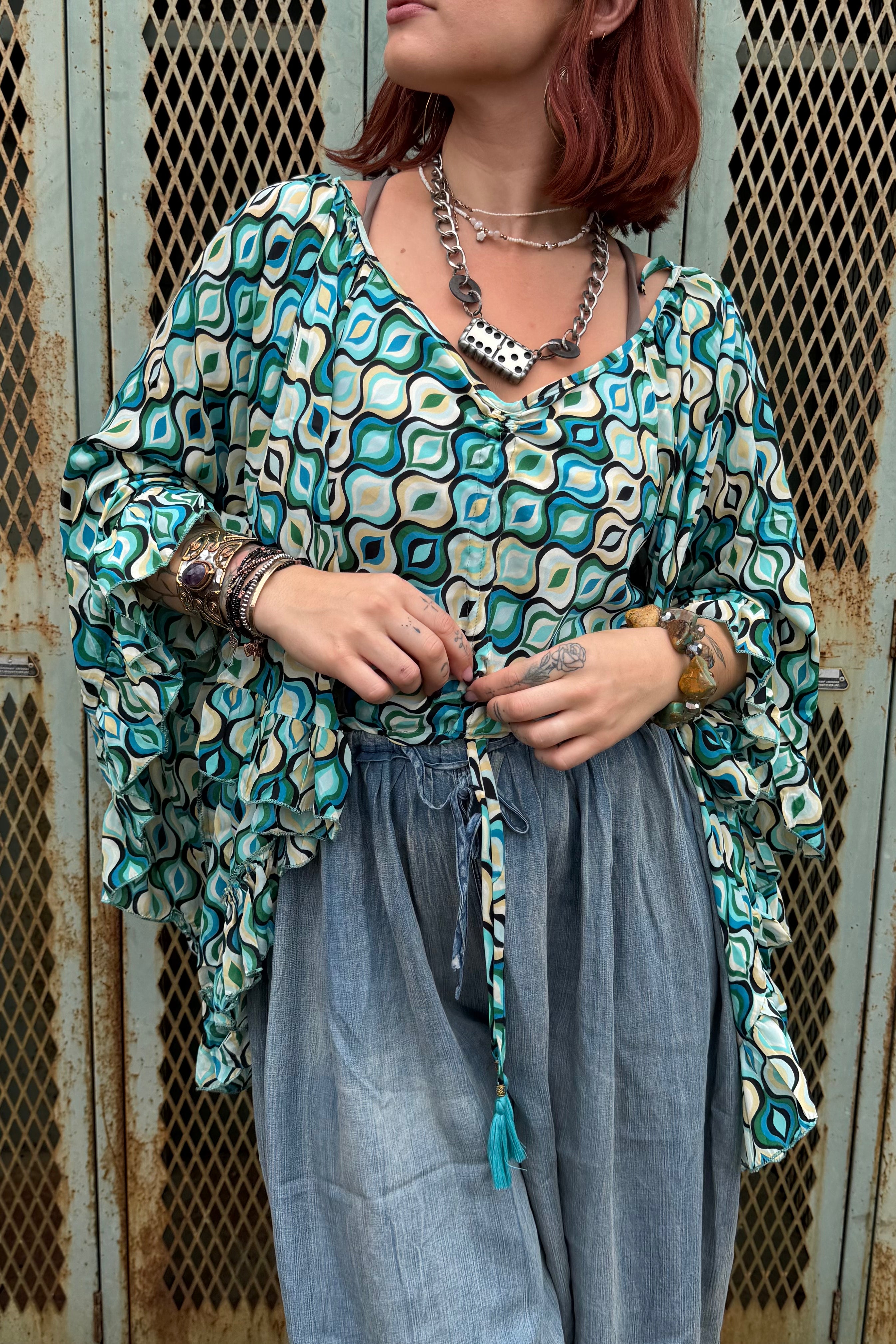 Butterfly Center Cinched Top Combo D