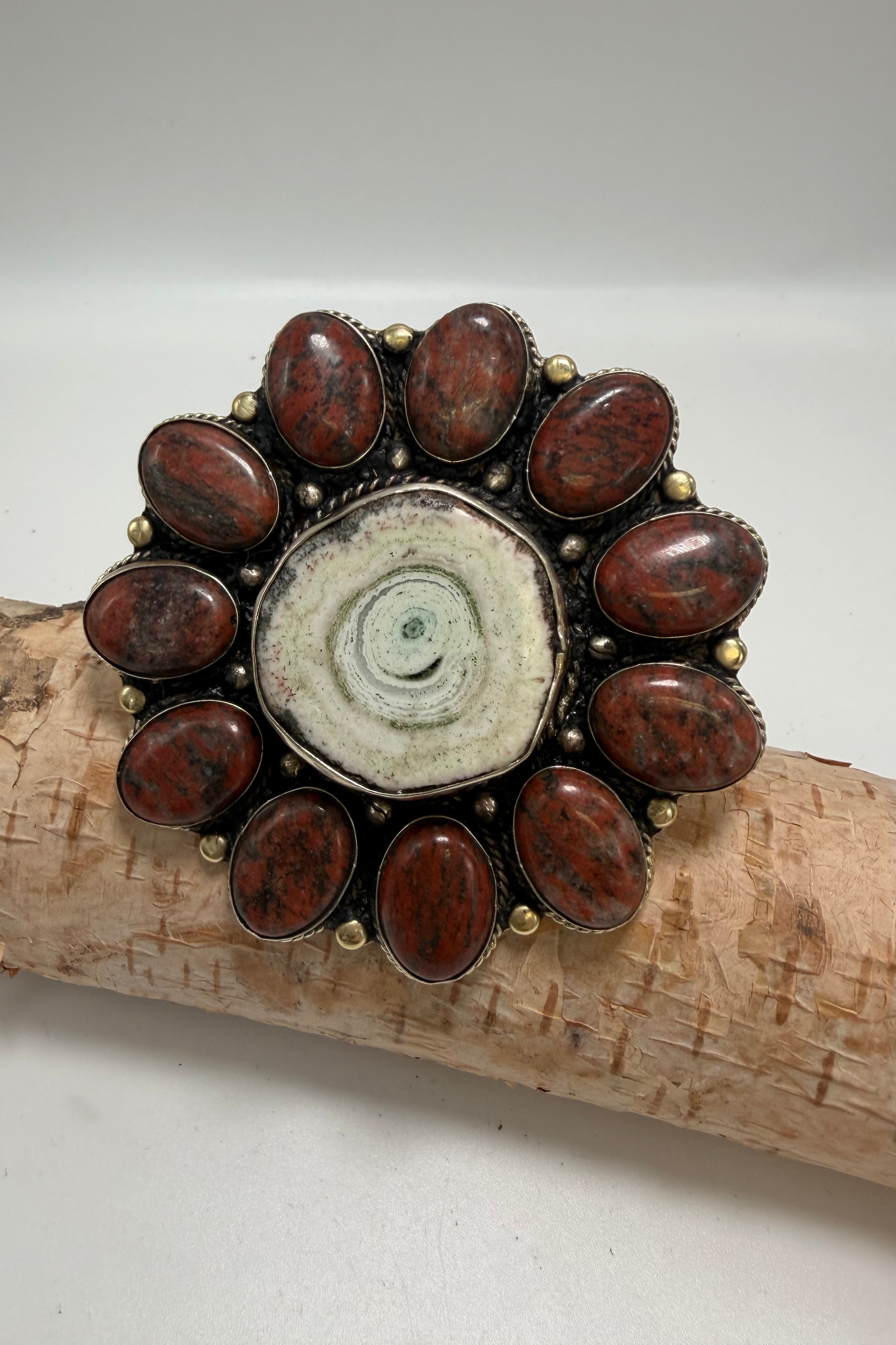 Flower Garden Vibe Circle Statement Ring