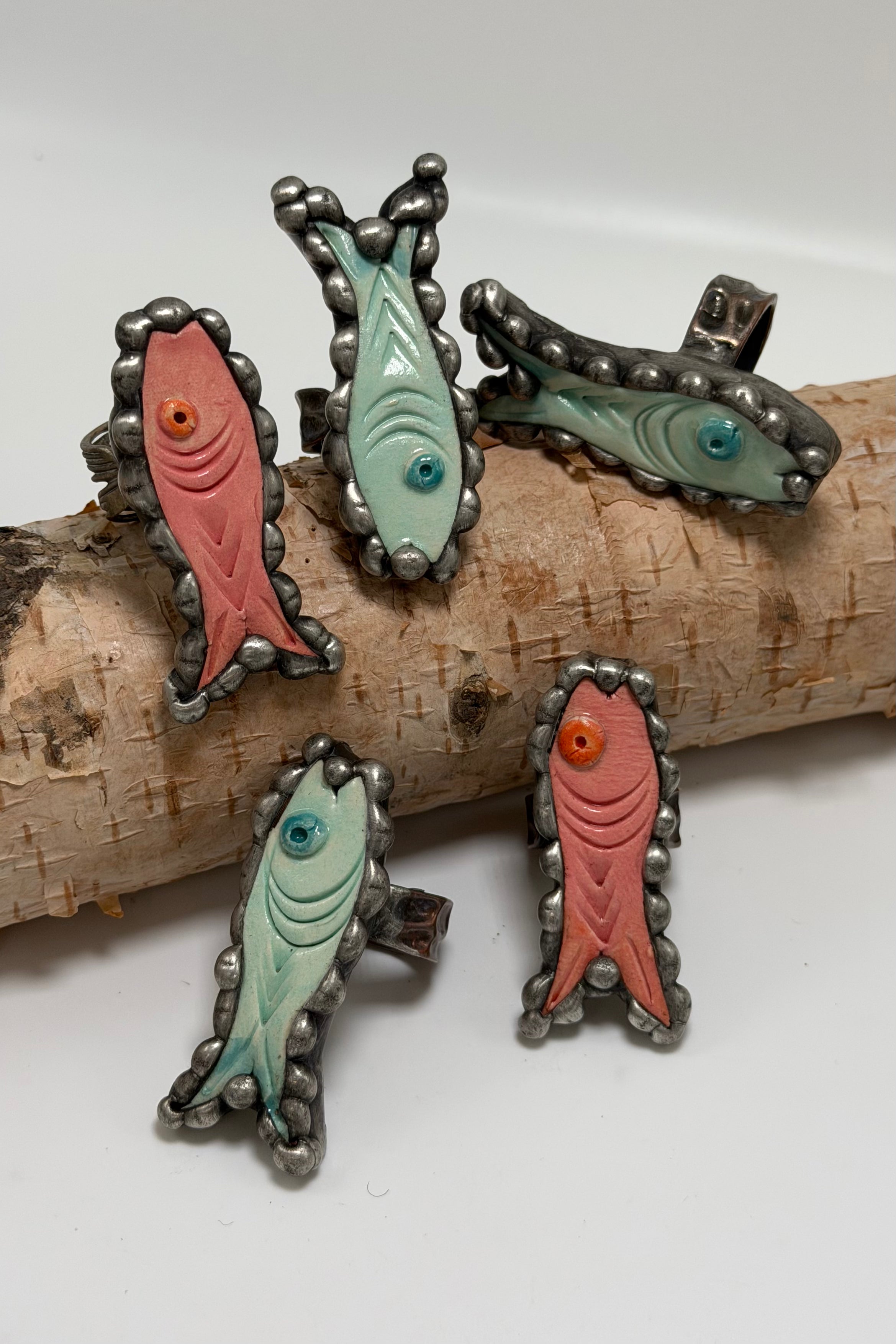 Fishy Pottery Ring - Pink or Green