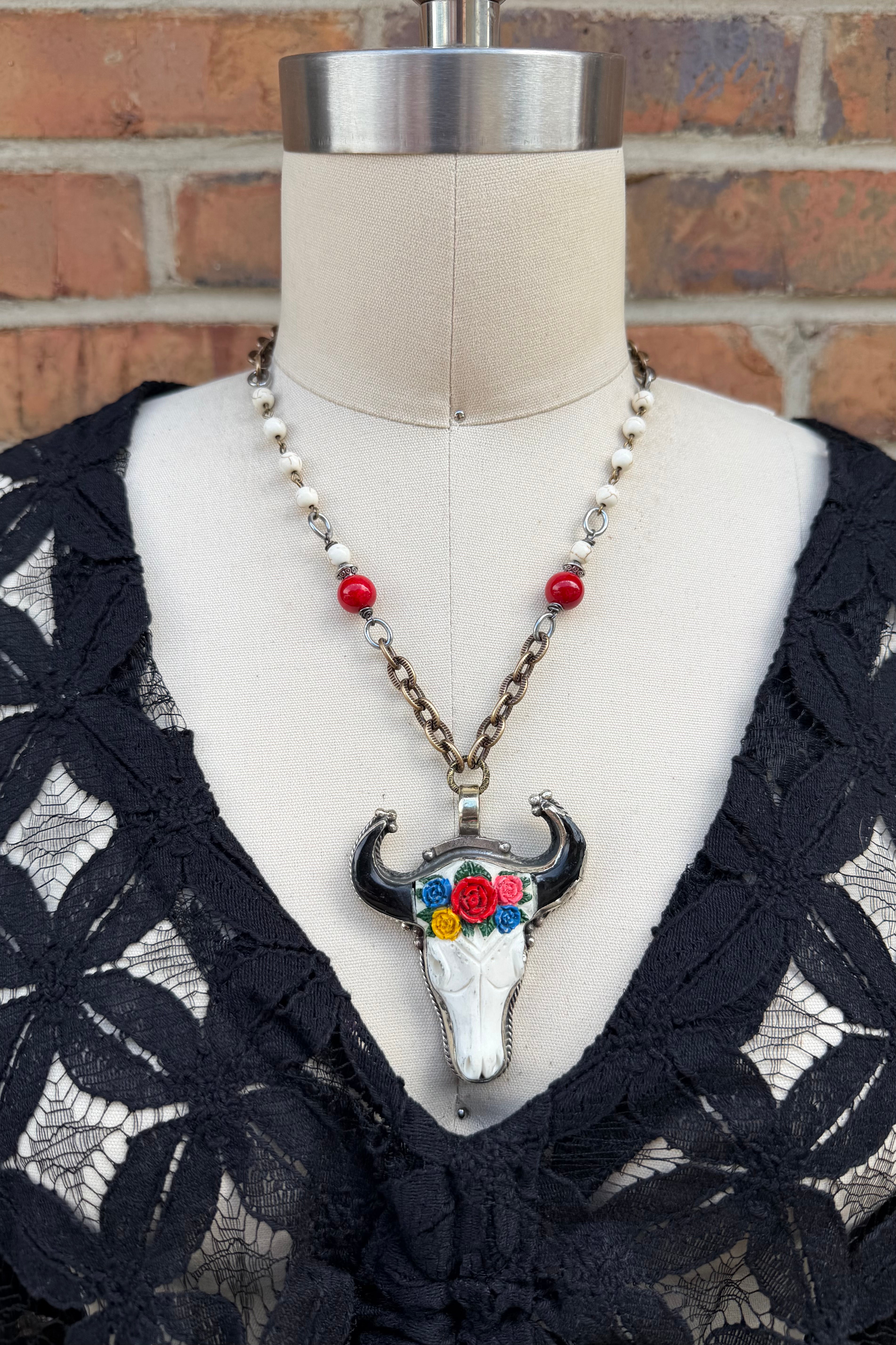 On The Run Necklace