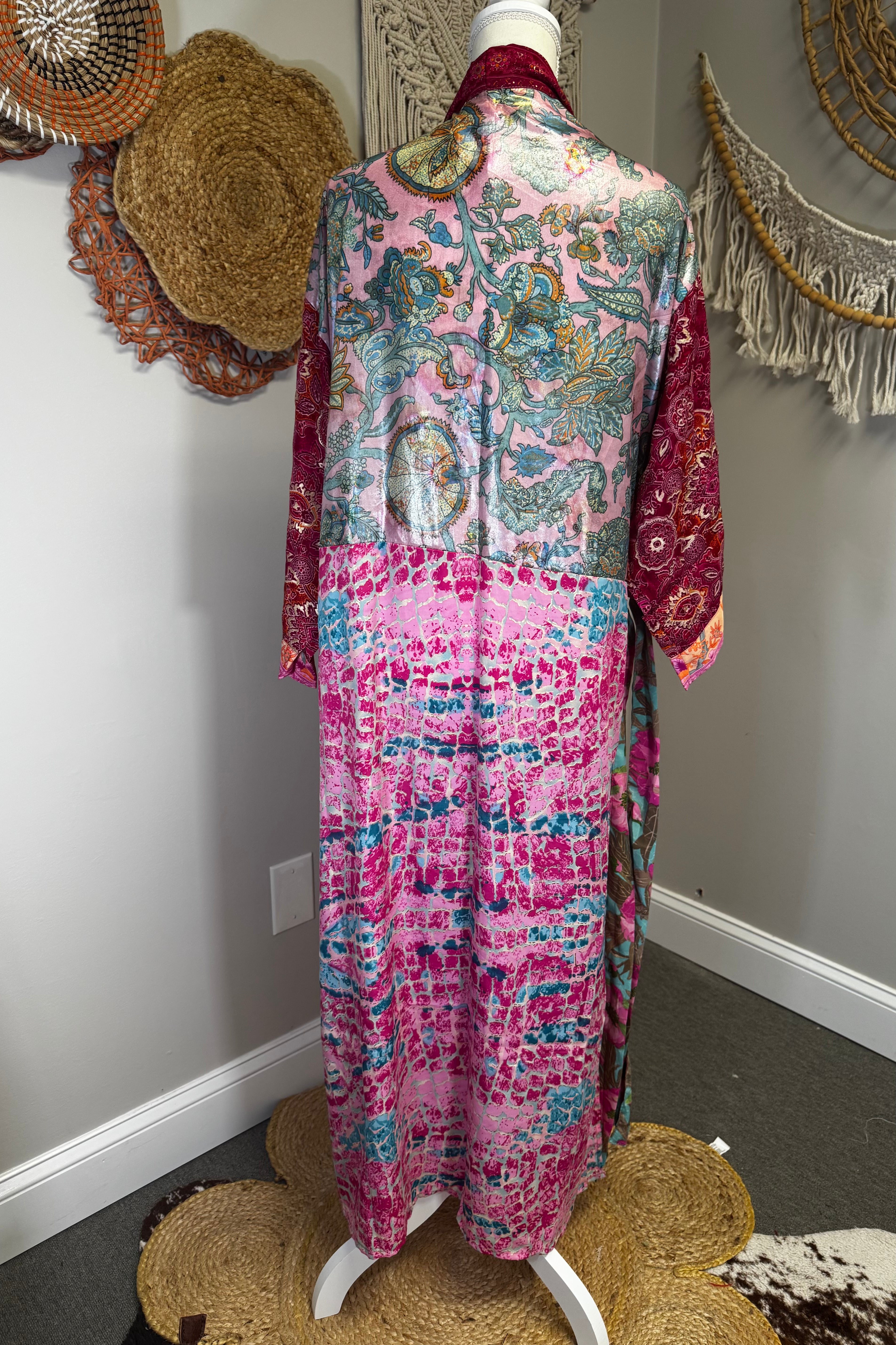 Poly Silk Kimono Combo G