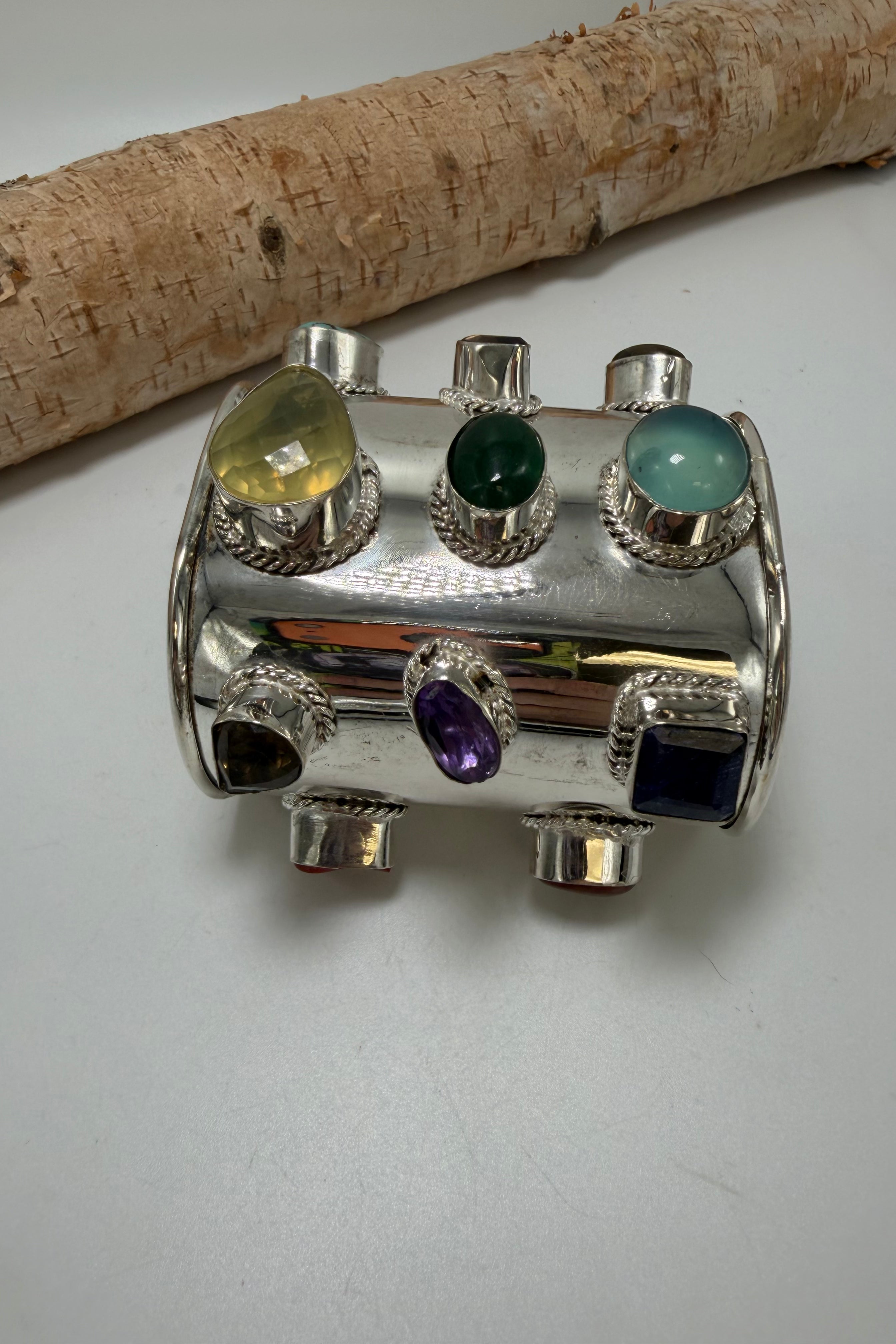 The Gem Cuff 14
