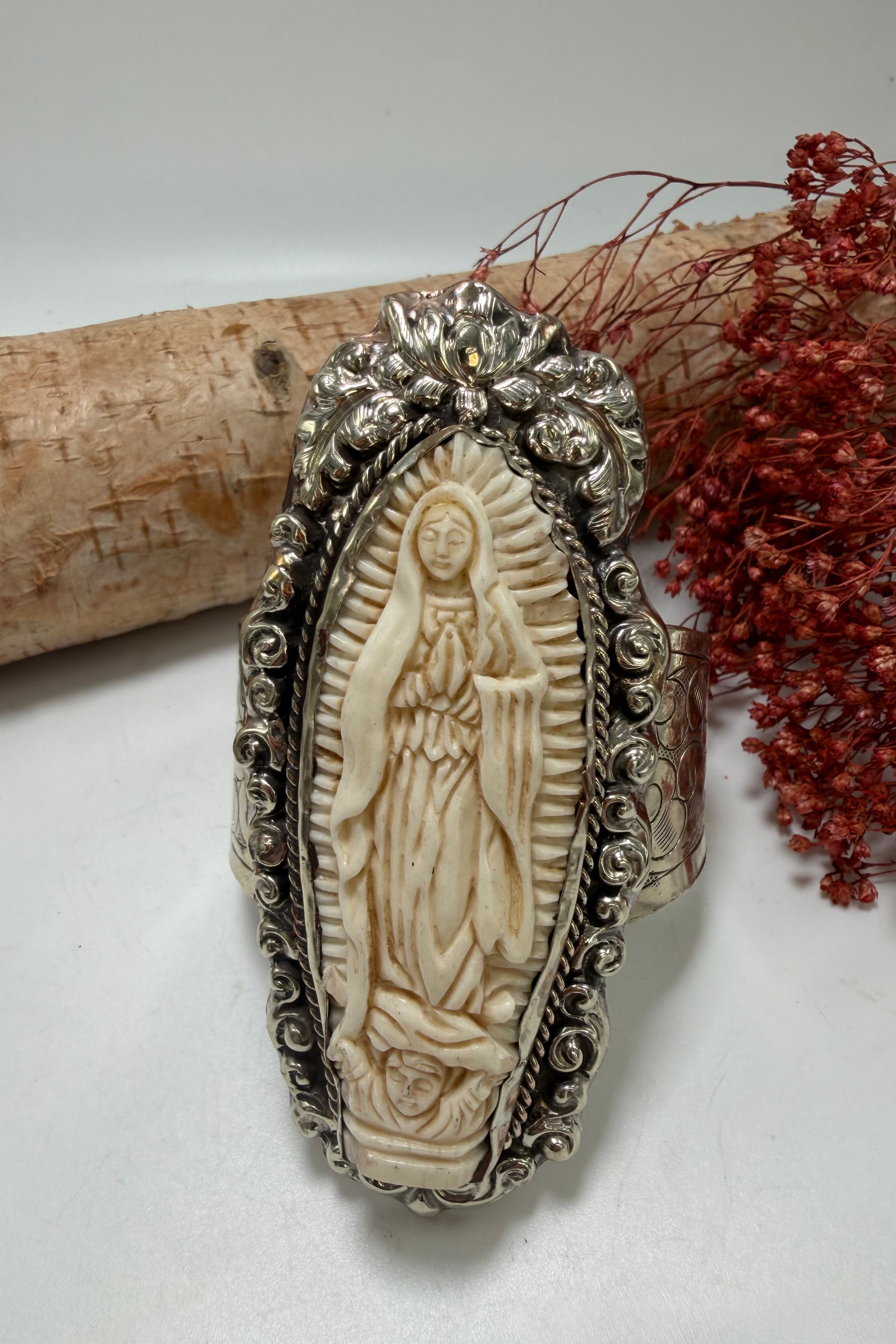 Mary Up High Cuff