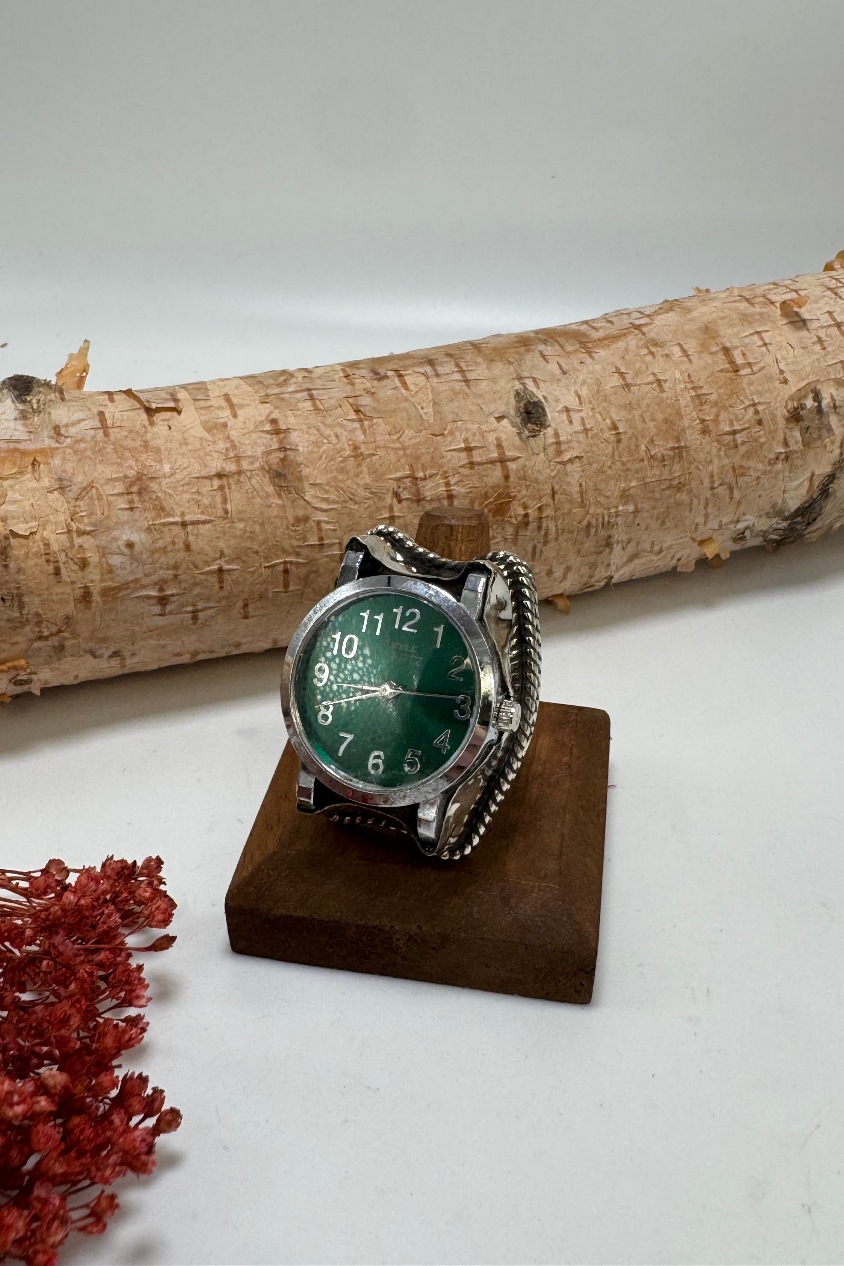 Cat Eye Watch Ring