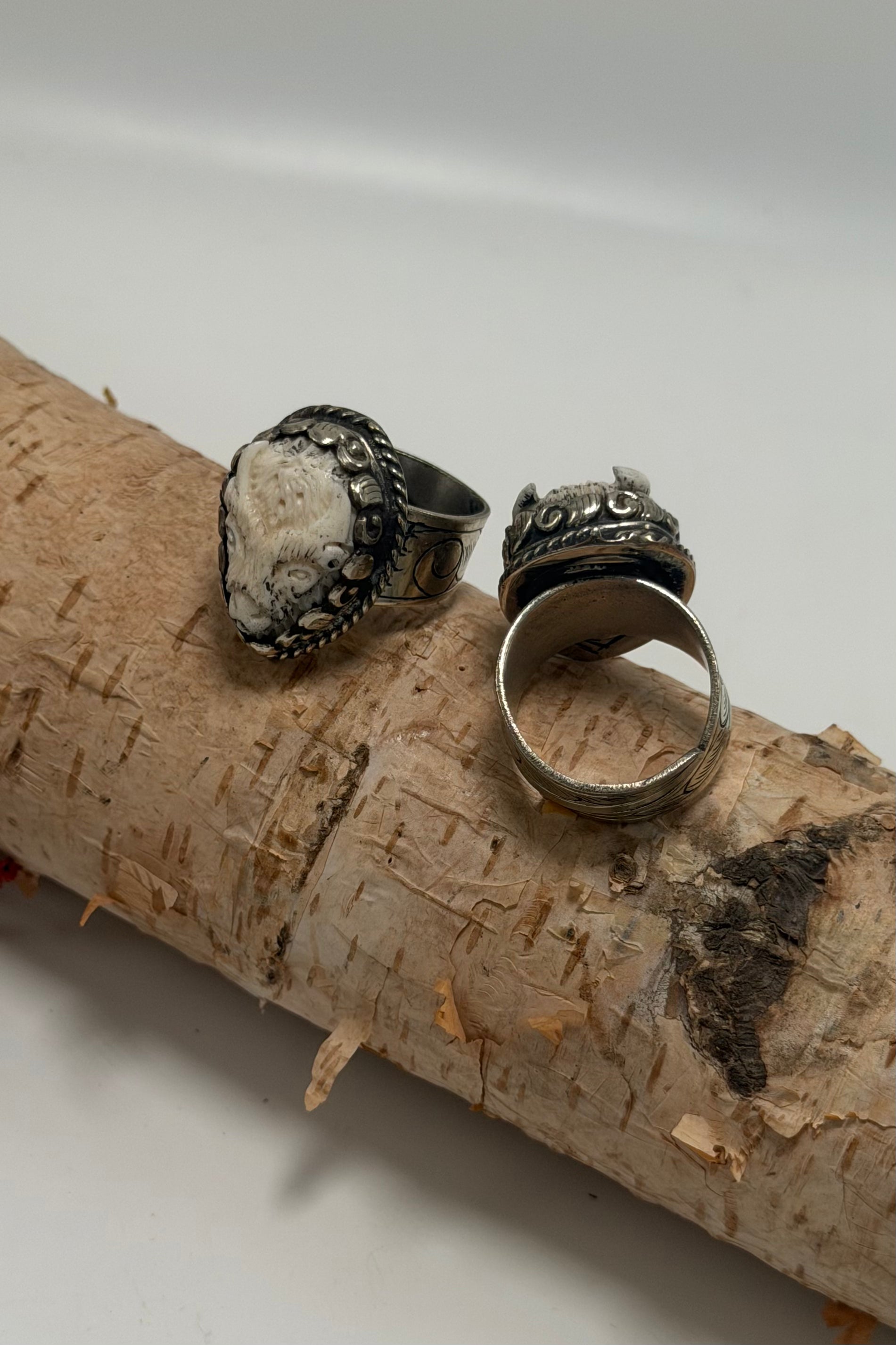 Micro Mini Bison Ring