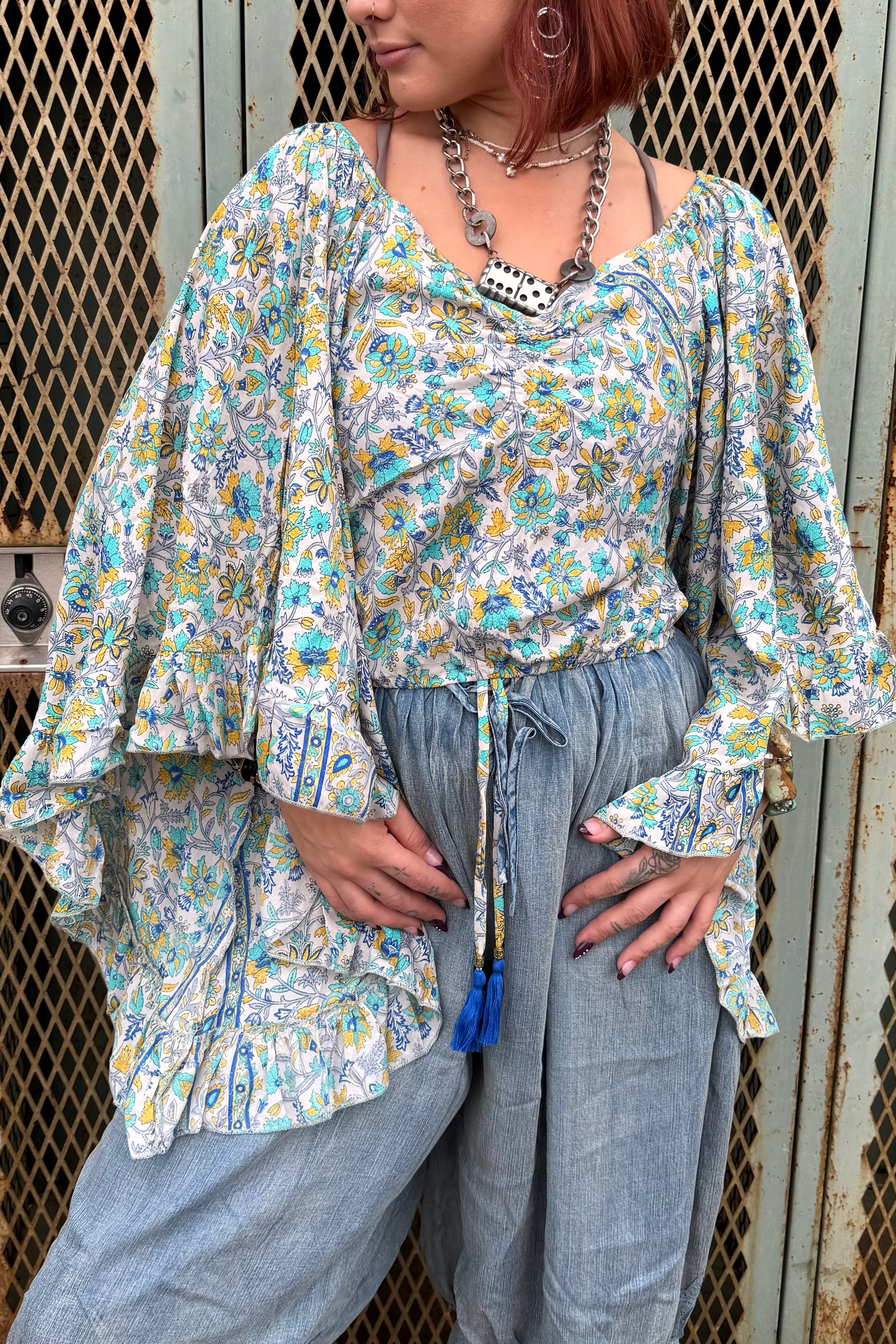 Butterfly Center Cinched Top Combo F