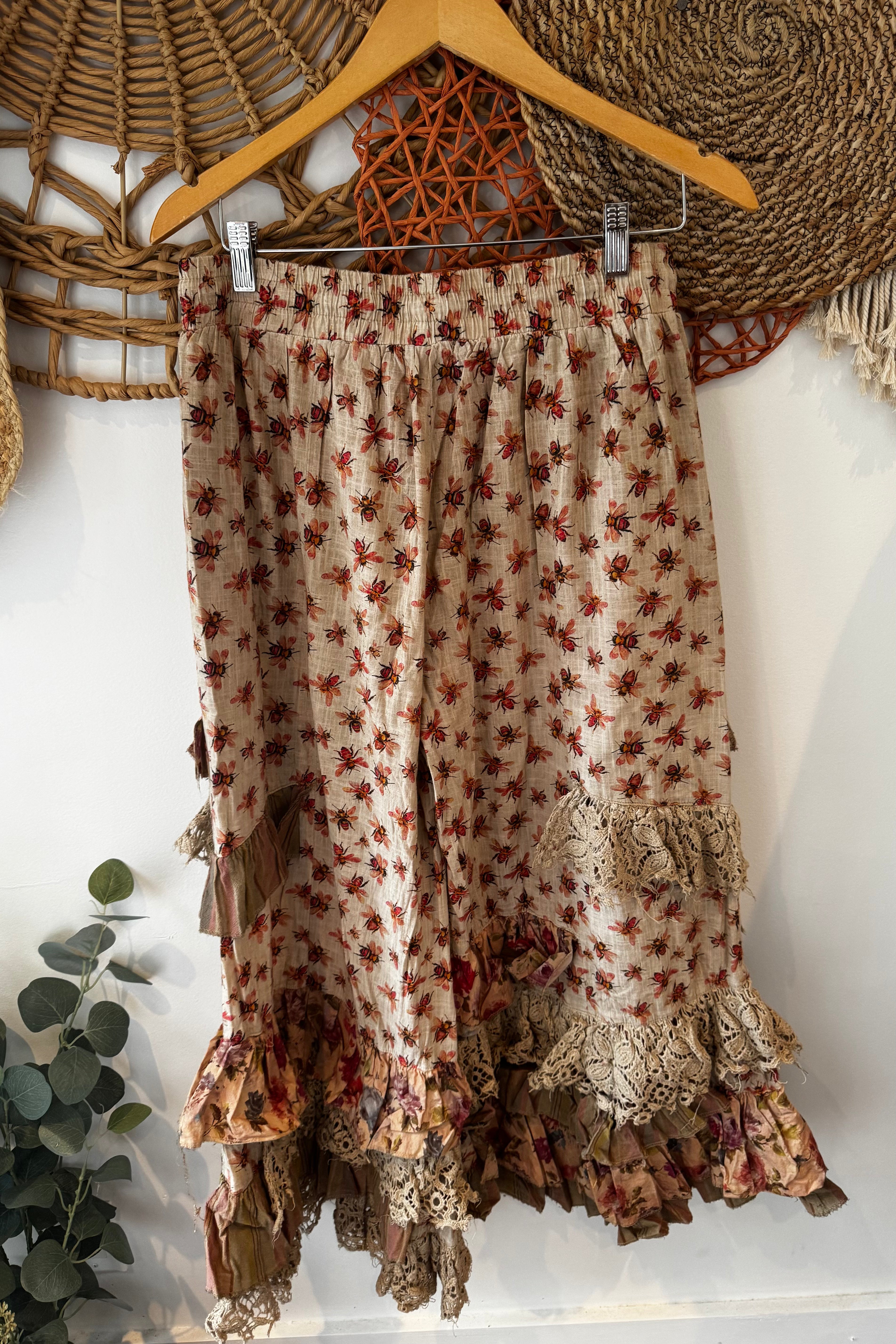 Buzzing About Bee Ruffle Layered Pant