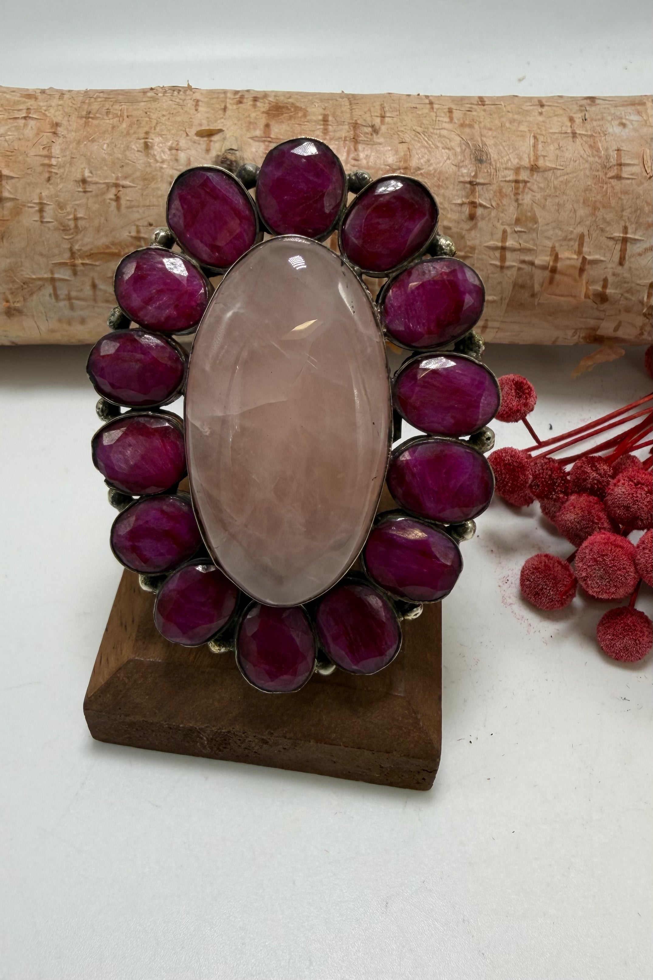 Pretty Little Ring