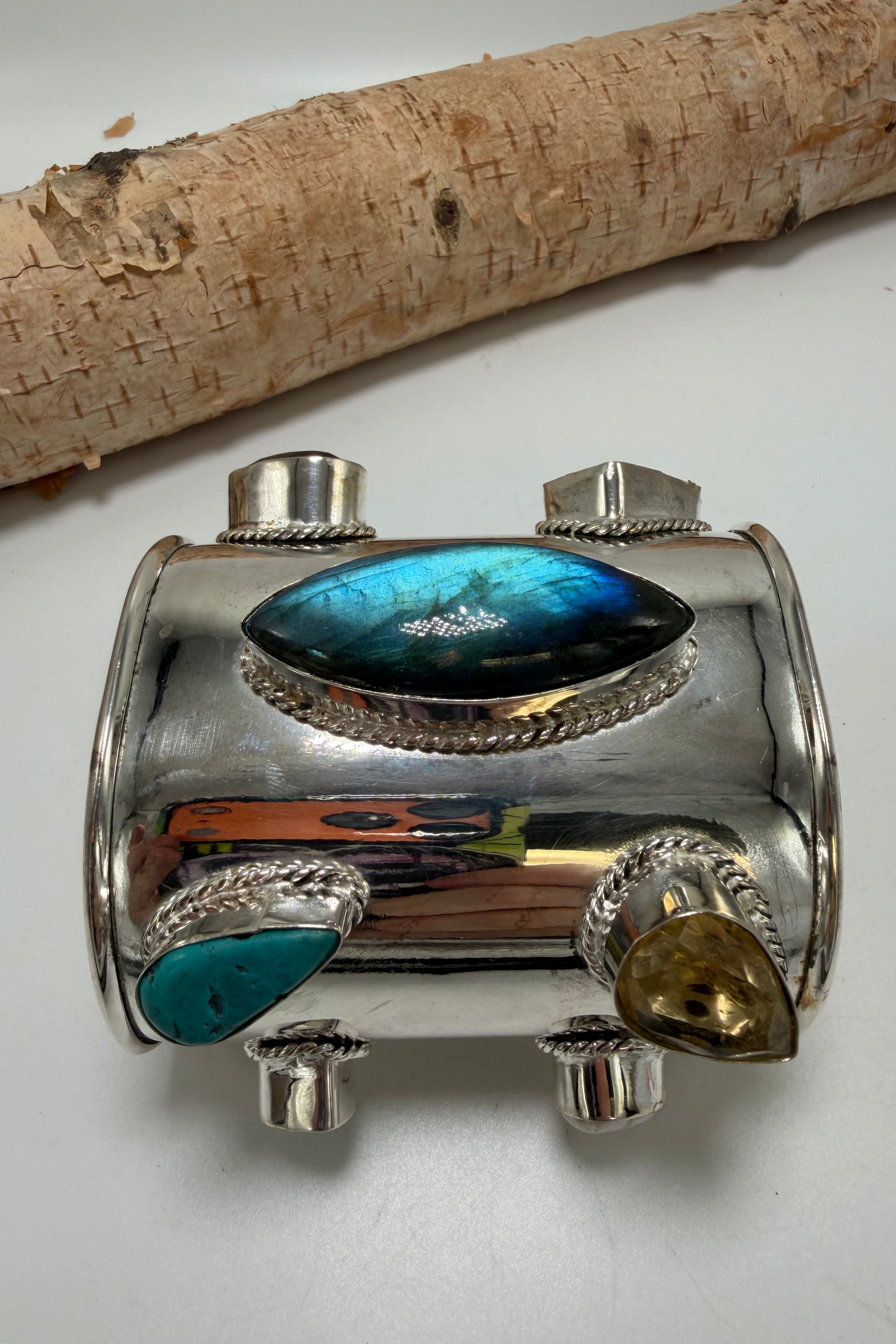 The Gem Cuff 3