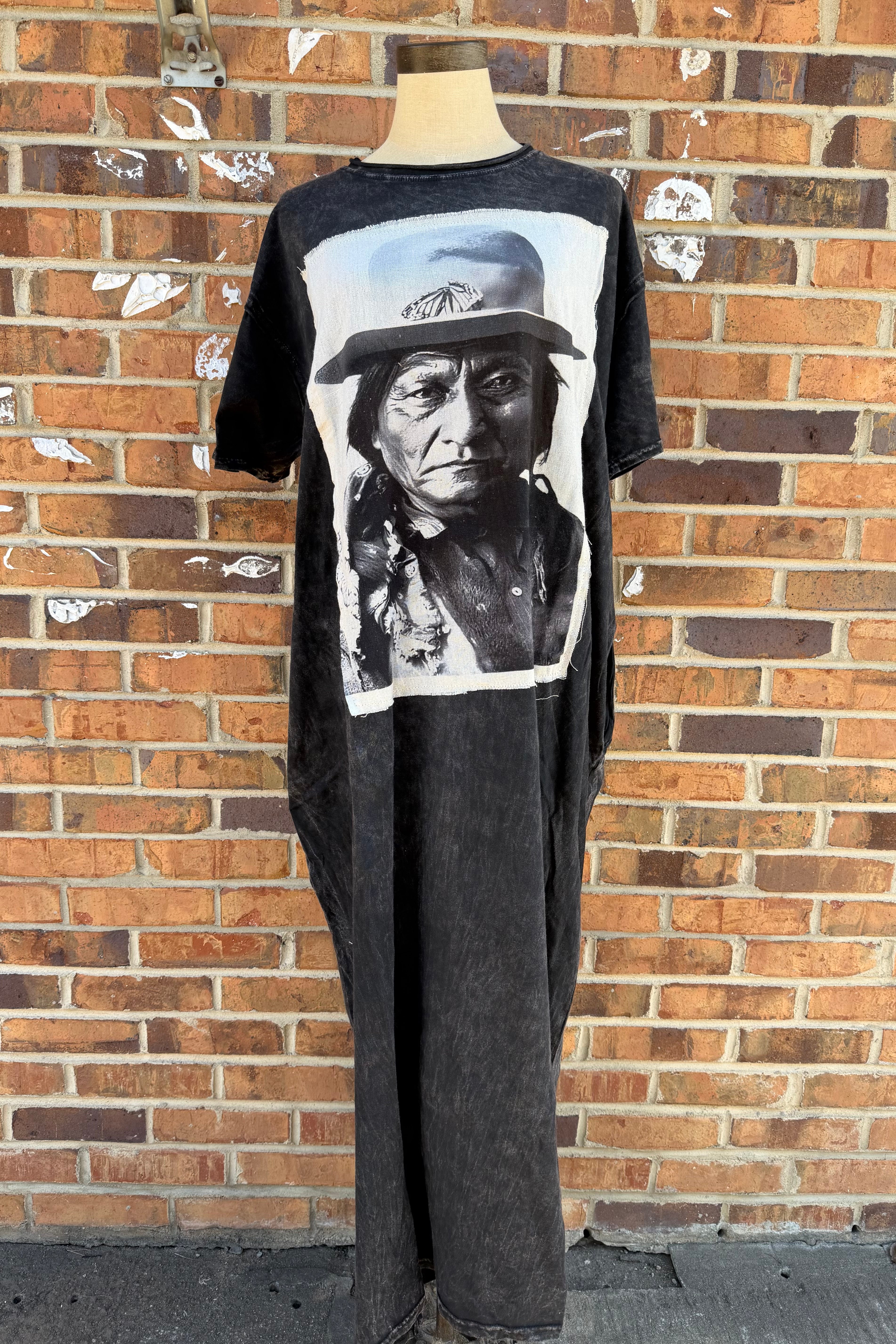 T-Shirt Dress with Patchwork Chief