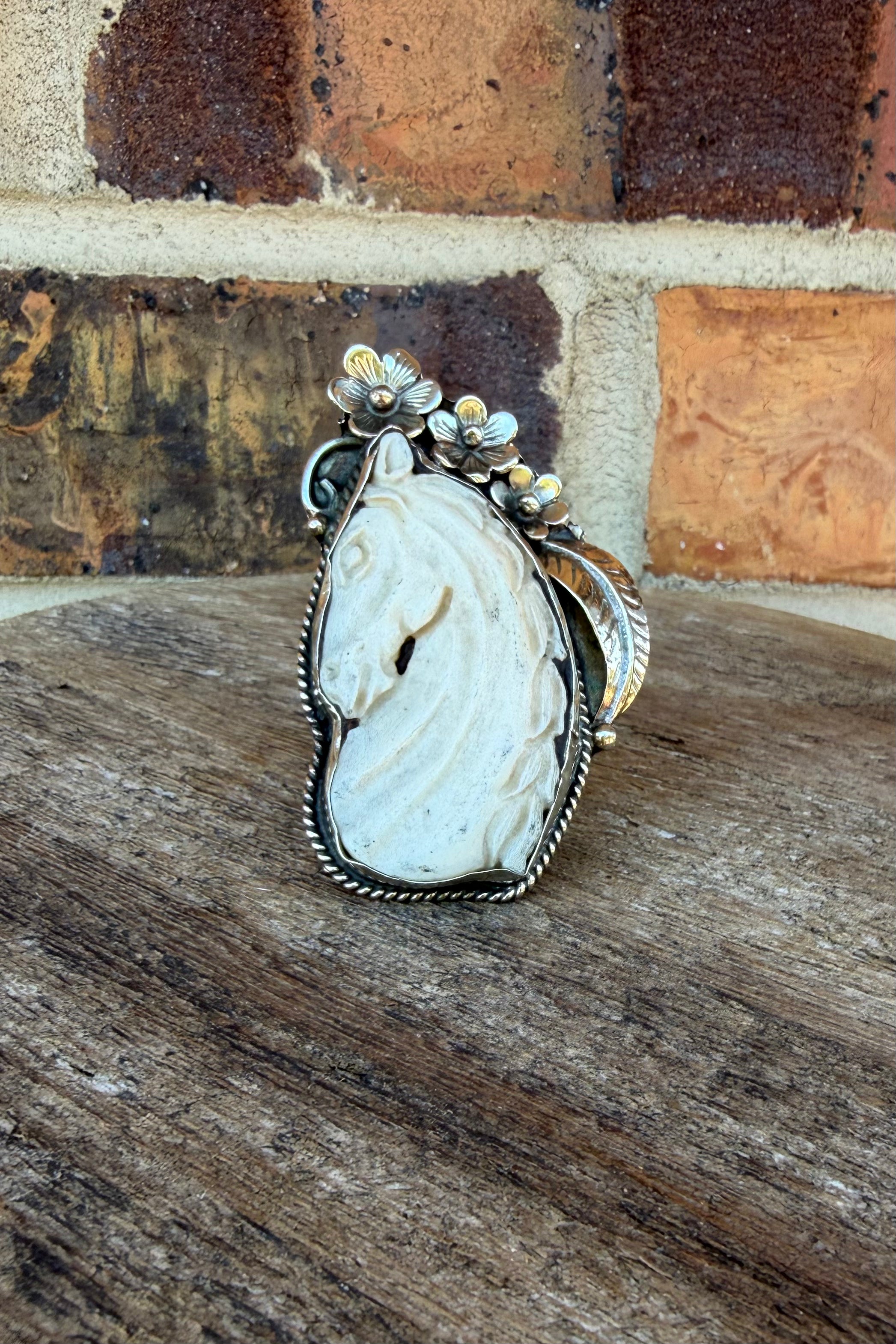 Horse with Flowers Ring