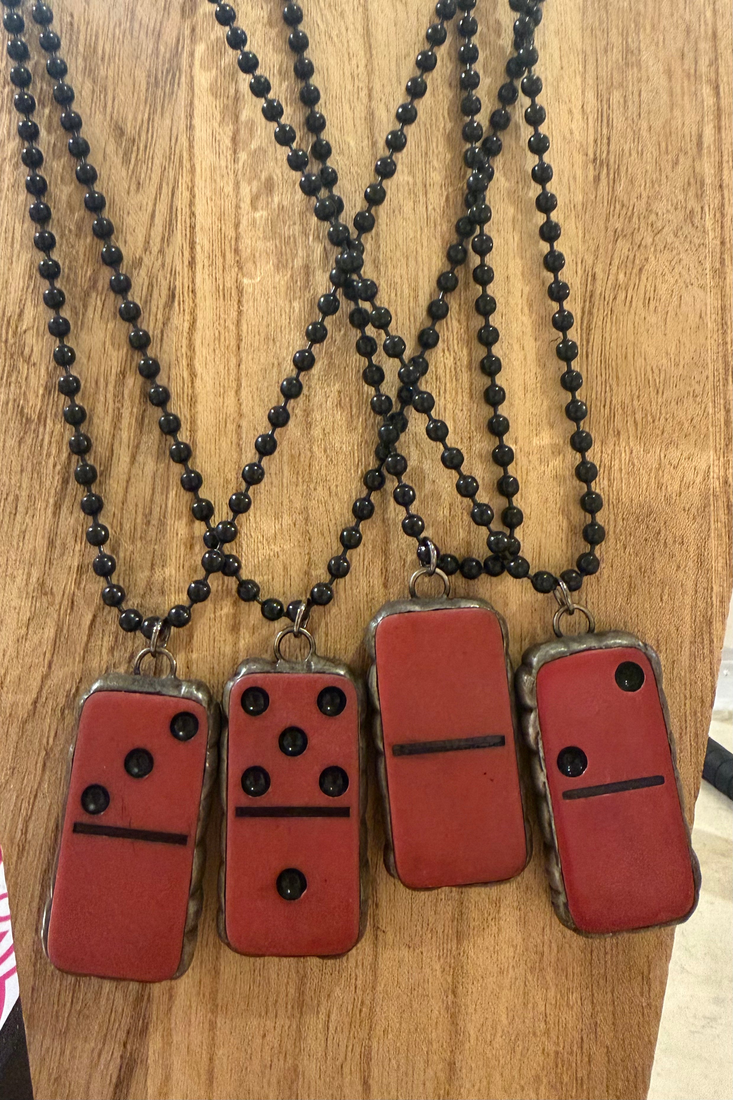 Red Domino