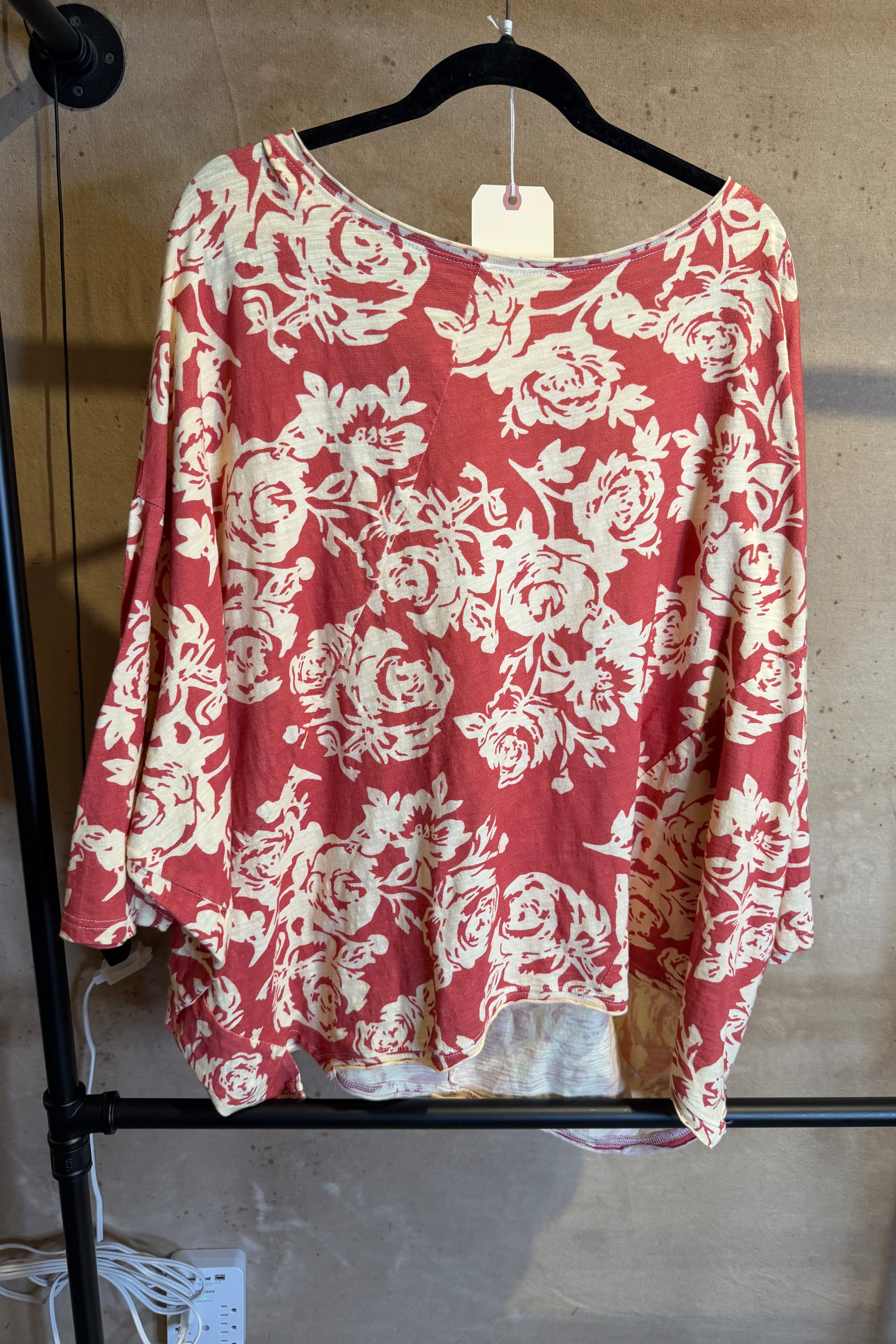 Be Free Top Bed Of Roses