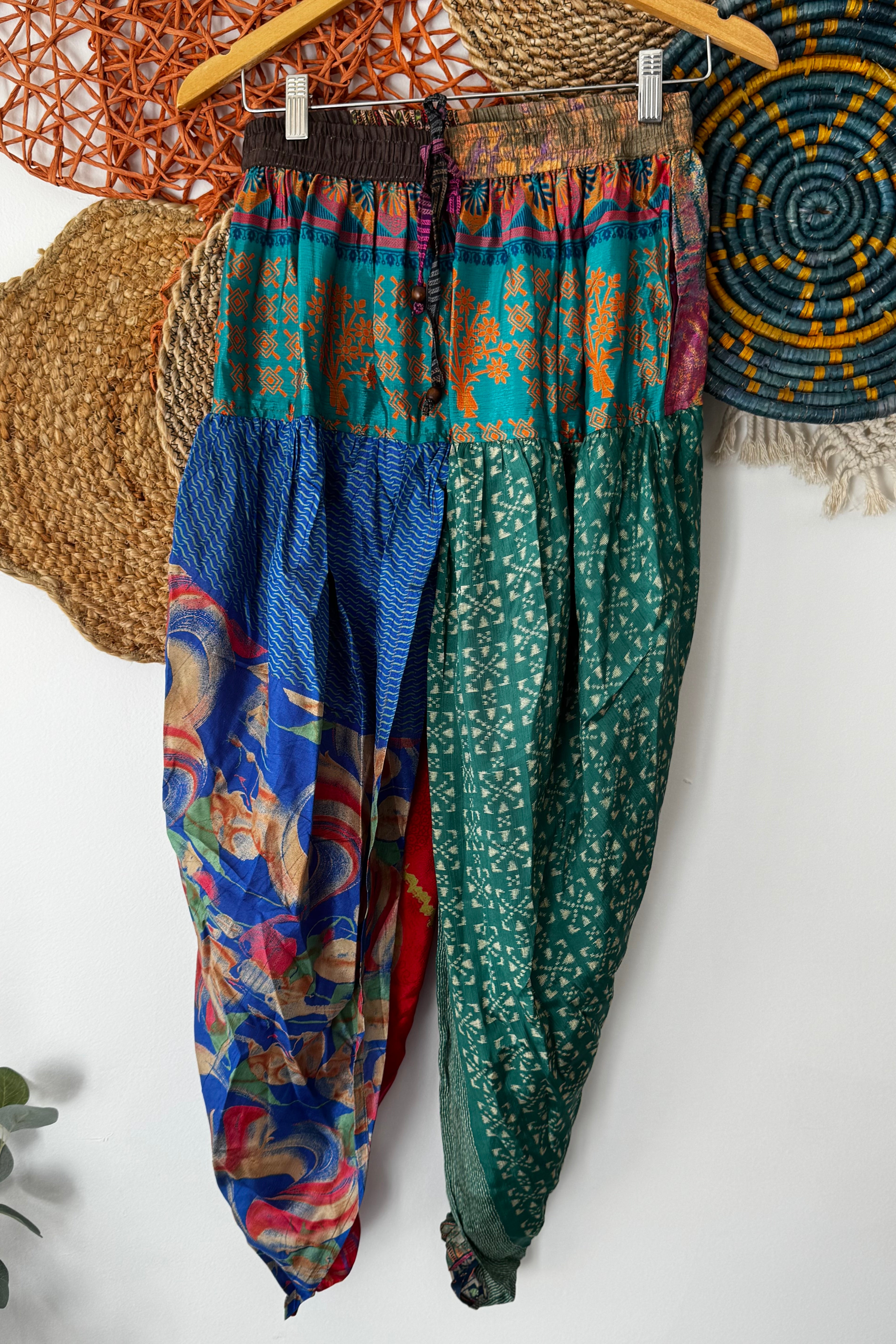 Sari Sunrise Pants Combo K