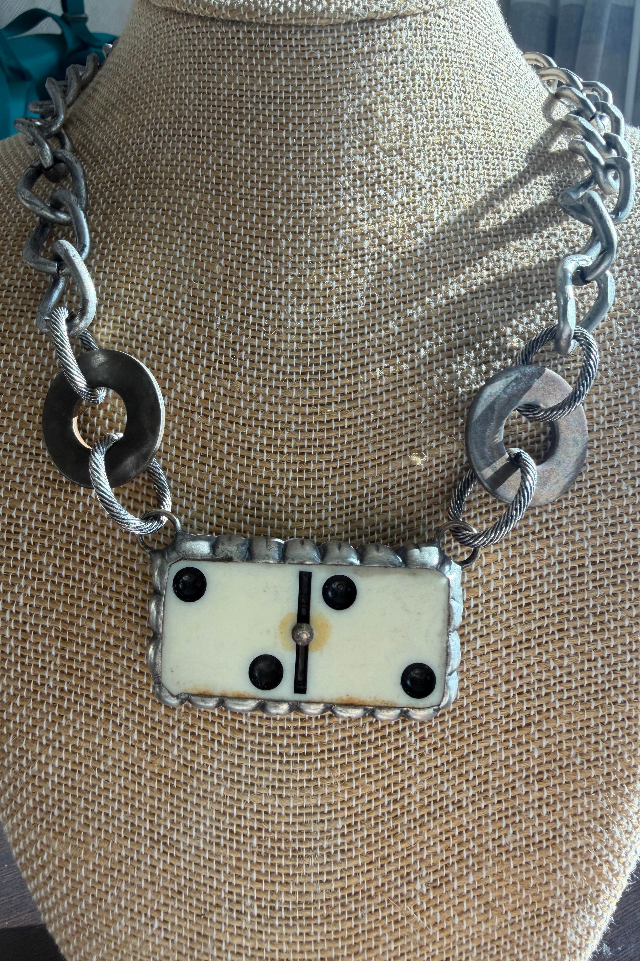 2s Necklace
