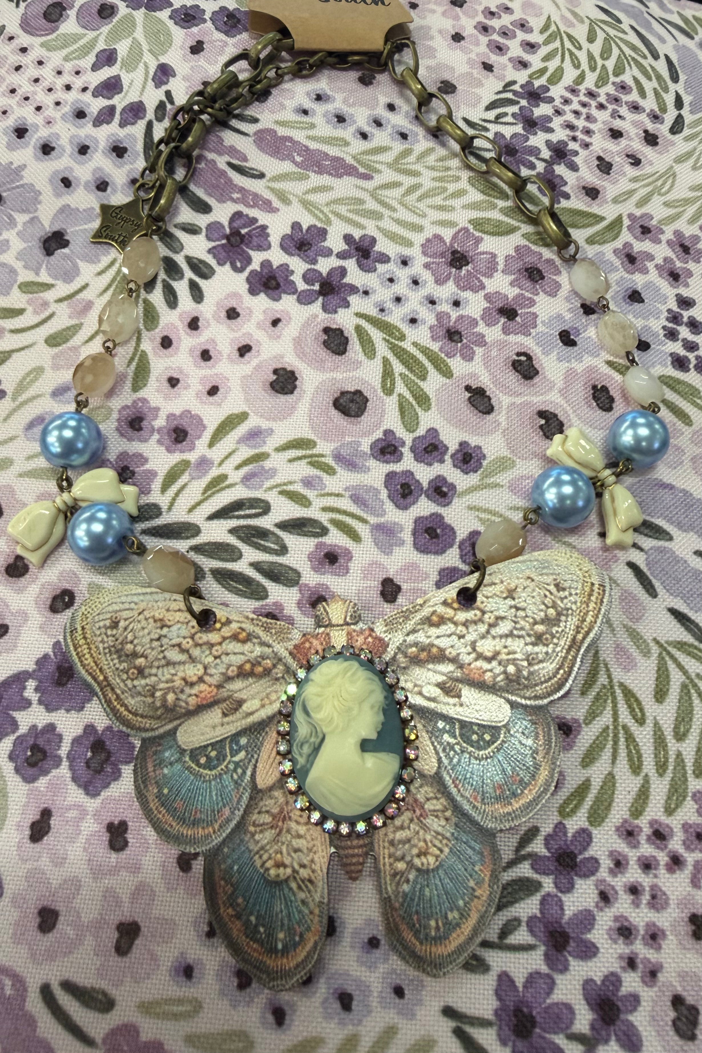 Lady Madam Necklace