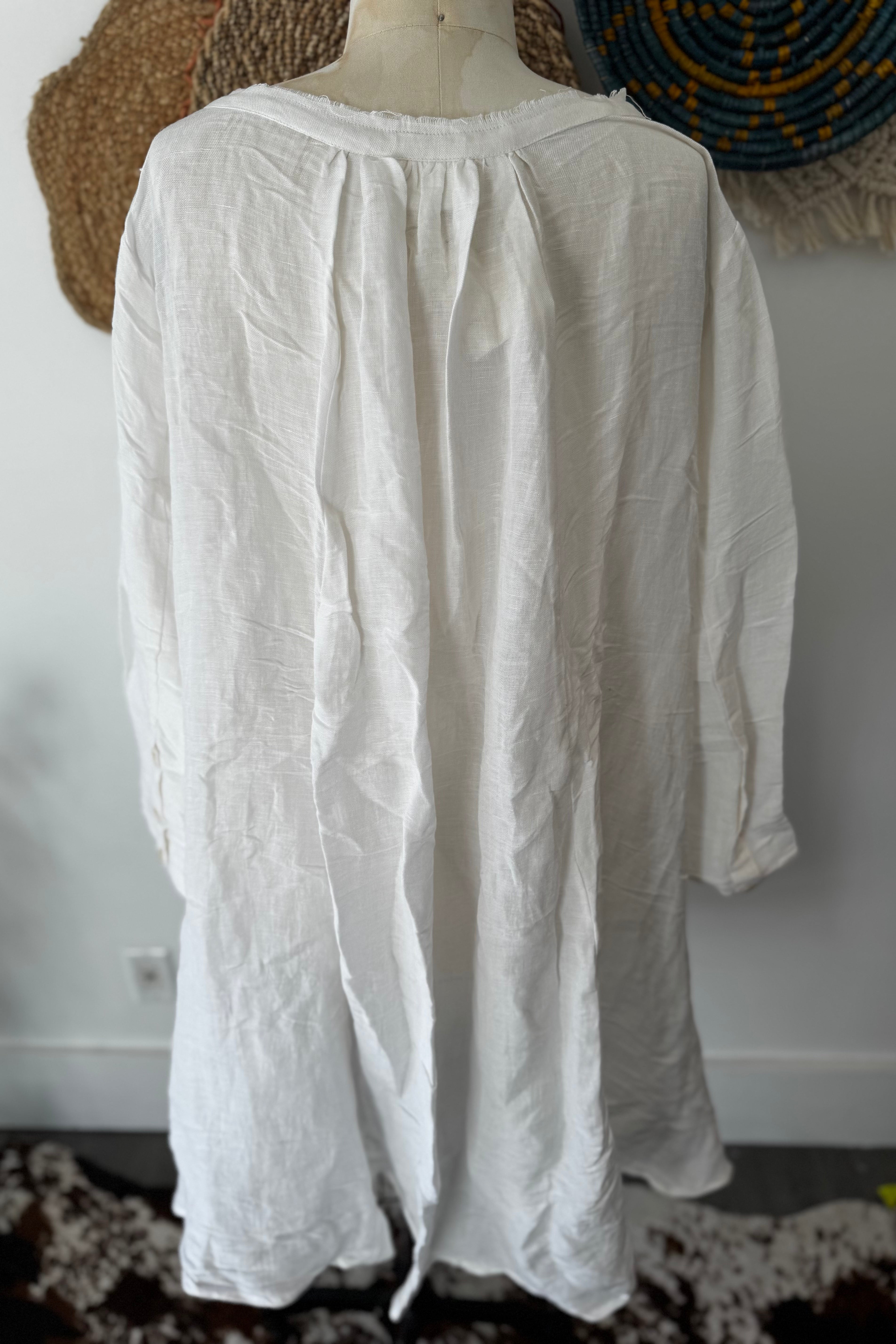 Paper Lace White Ruffle Button up