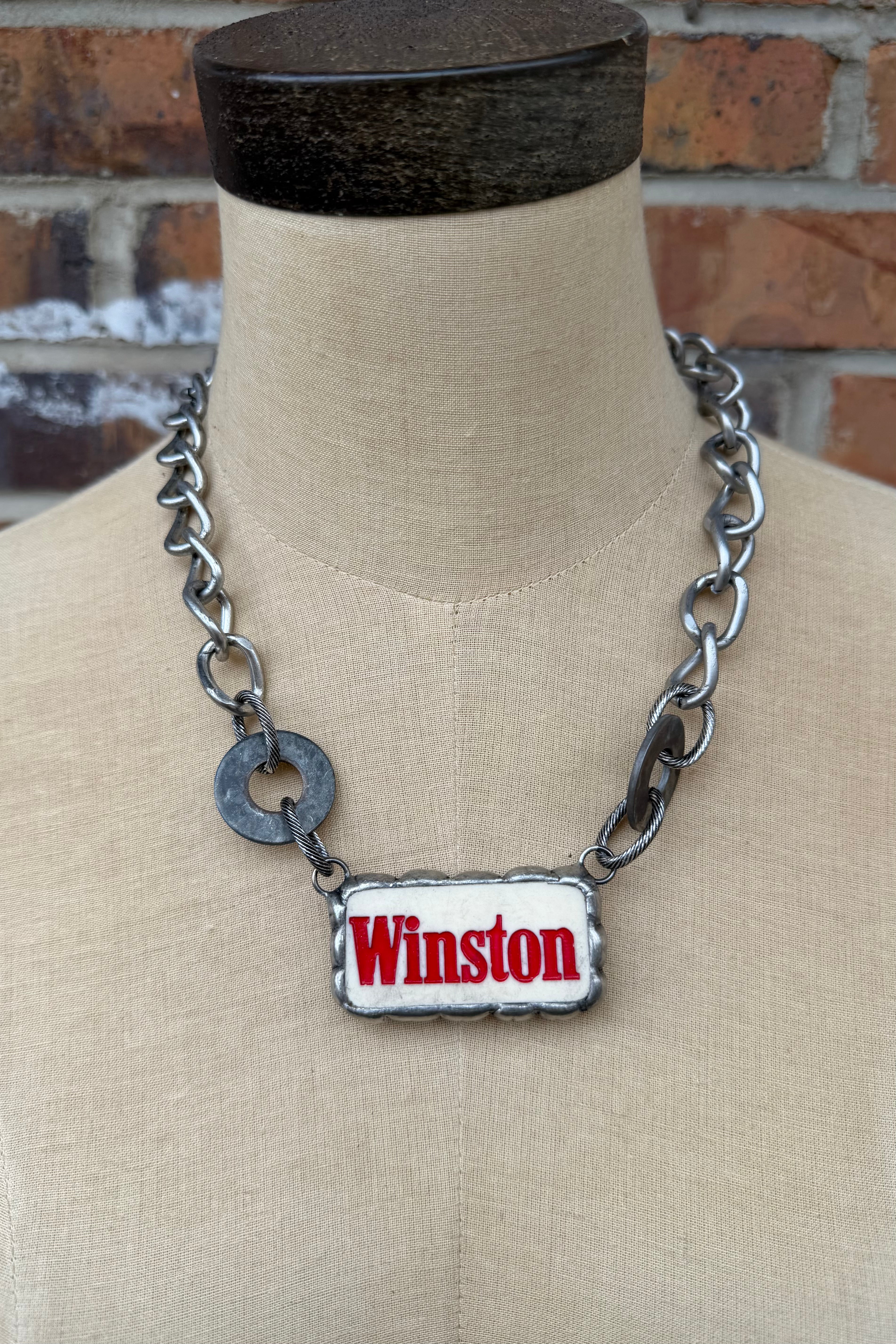 Domino Winston Shorty necklace