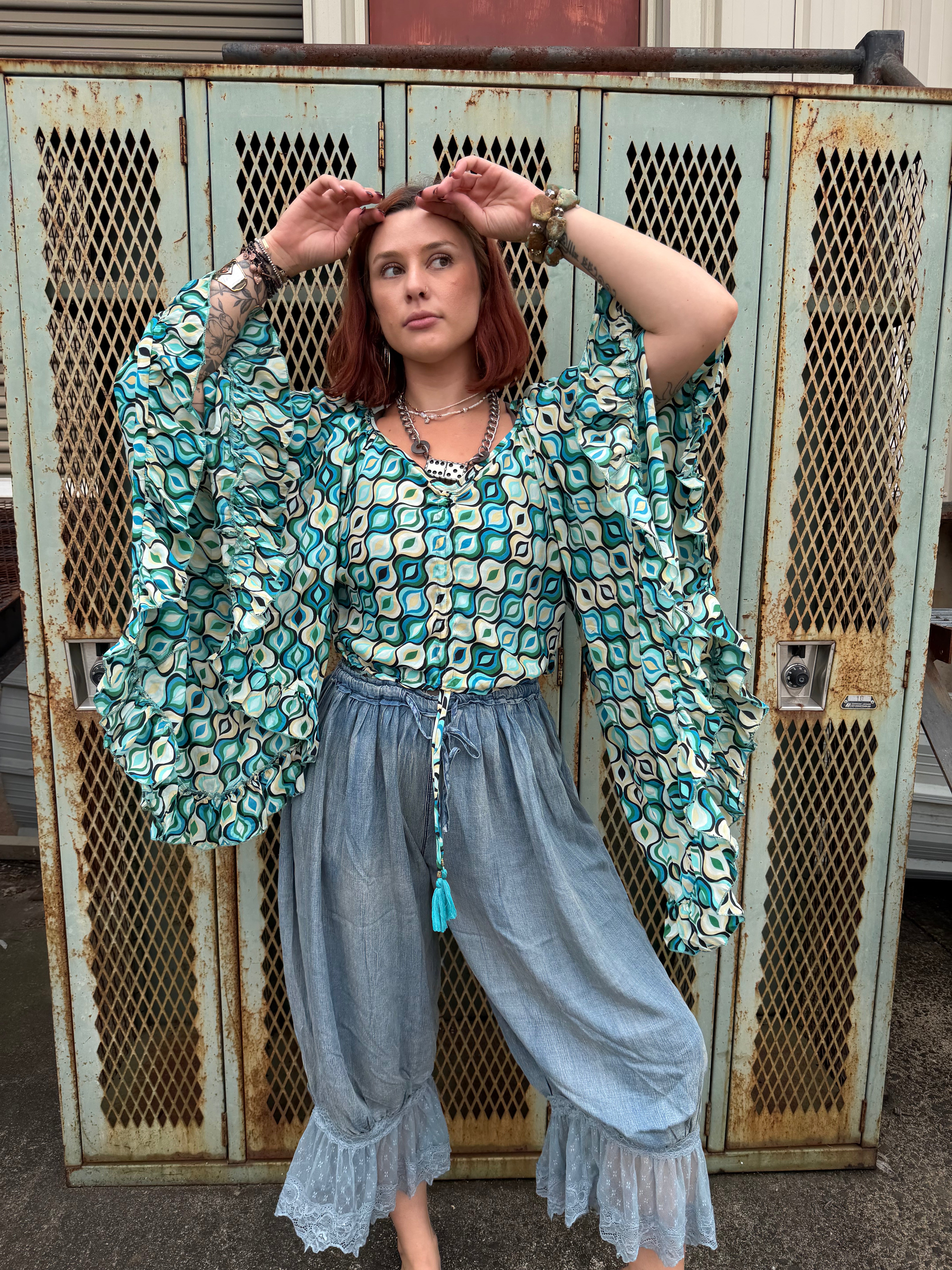 Butterfly Center Cinched Top Combo D