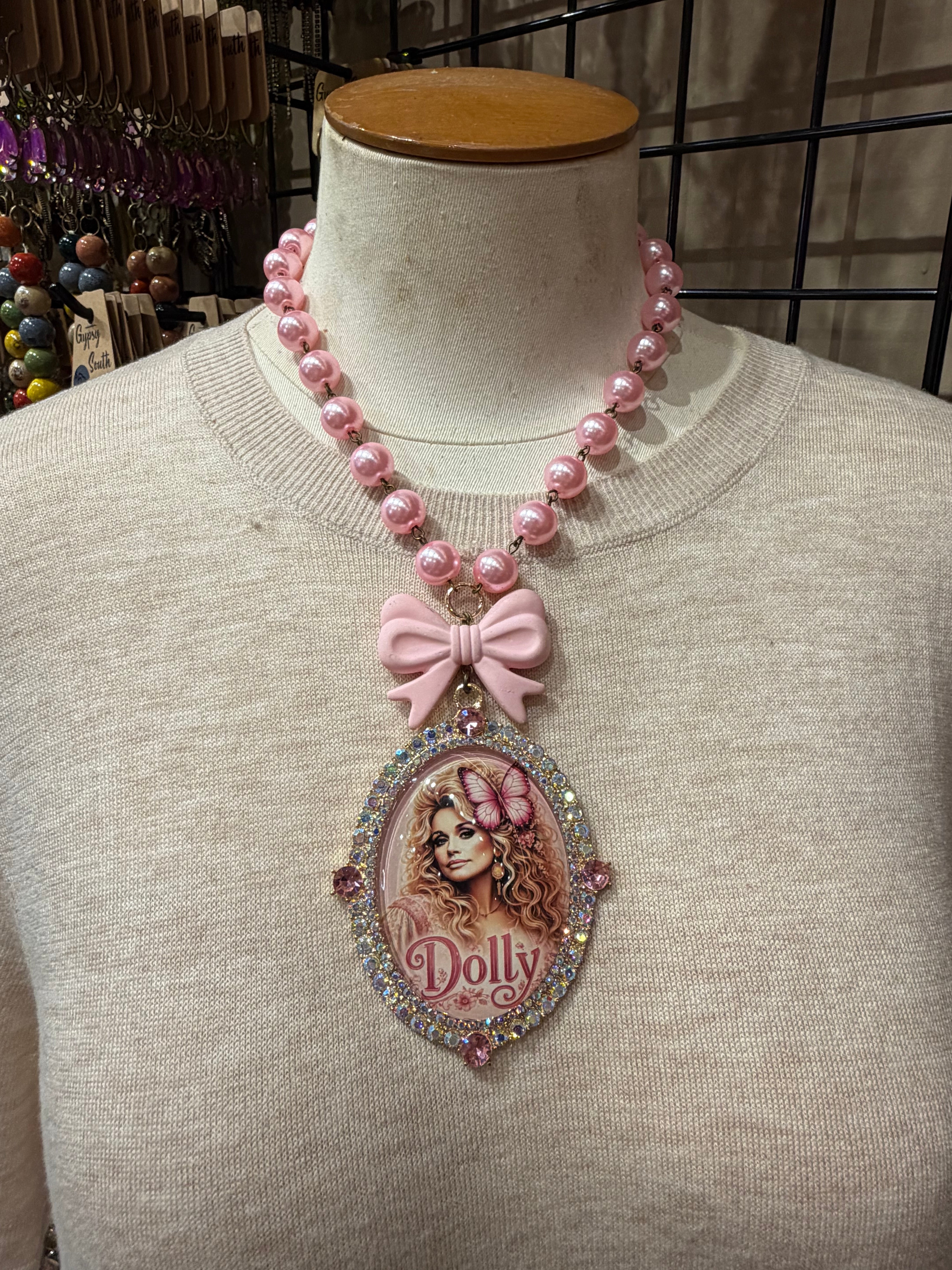 9 To 5 Necklace