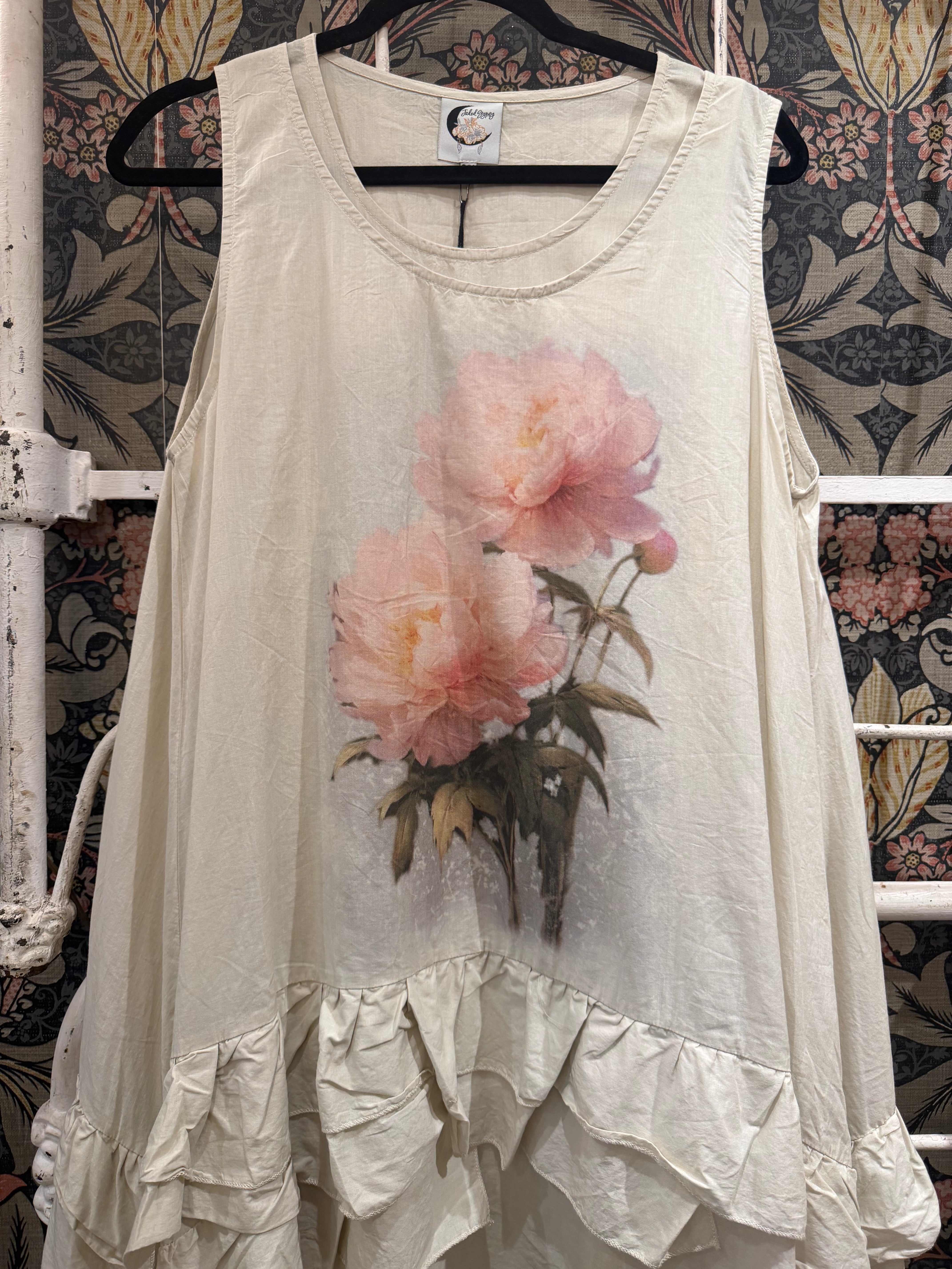 Create Change Dress & Overlay