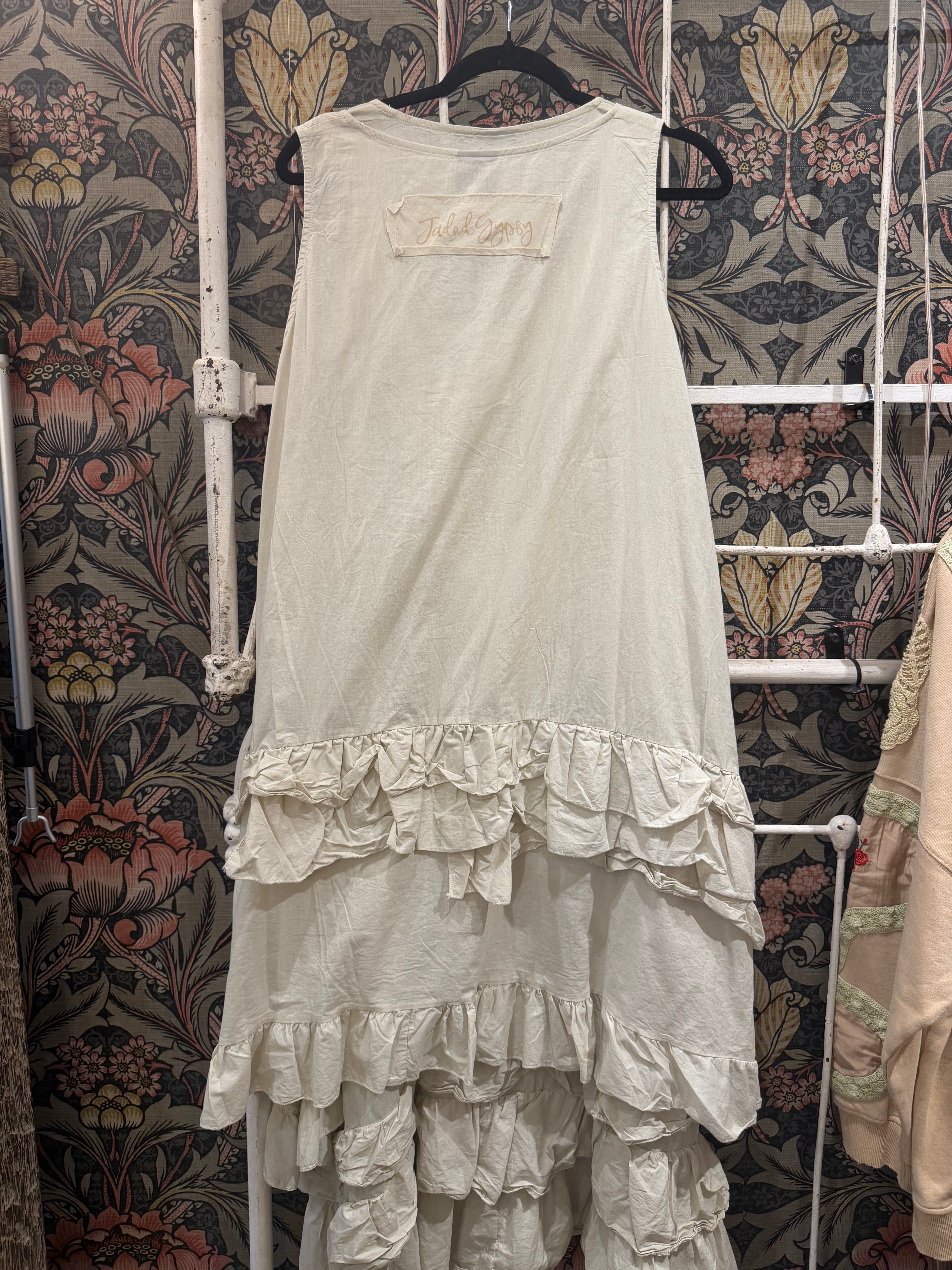 Create Change Dress & Overlay